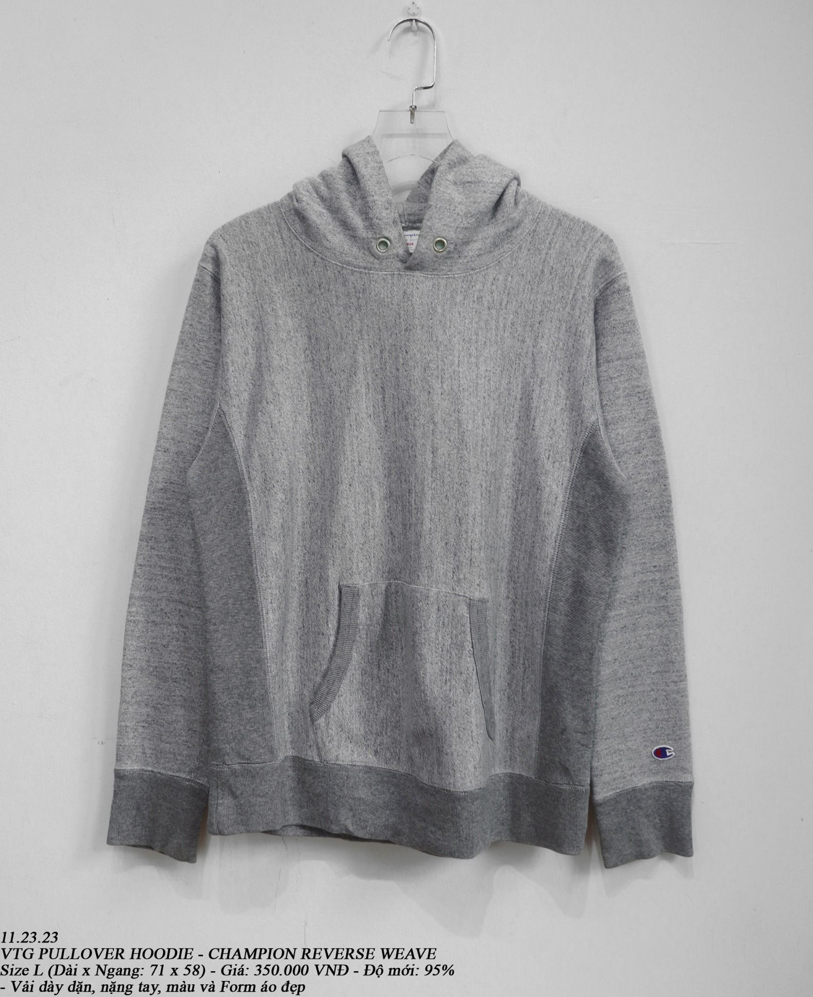 11.23.23 - VTG PULLOVER HOODIE - CHAMPION REVERESE WEAVE