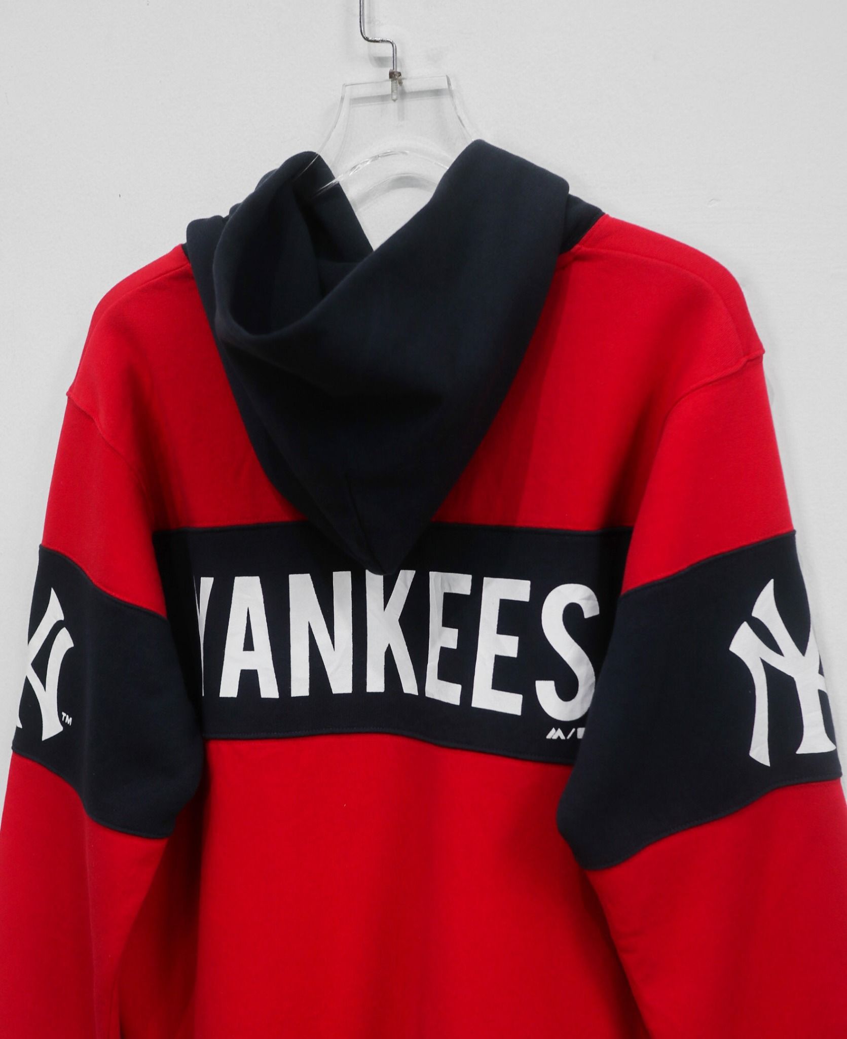 11.23.23 - VTG PULLOVER HOODIE - MAJESTIC NEW YORK YANKEES
