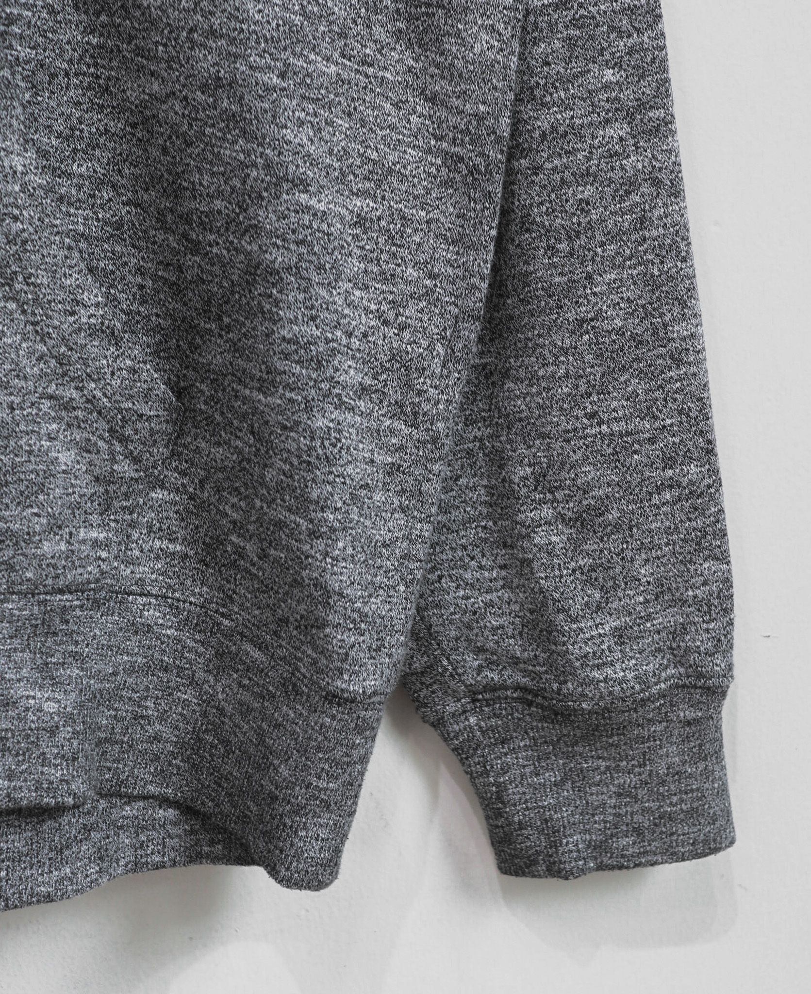 11.23.23 - VTG PULLOVER HOODIE - GU by UNIQLO