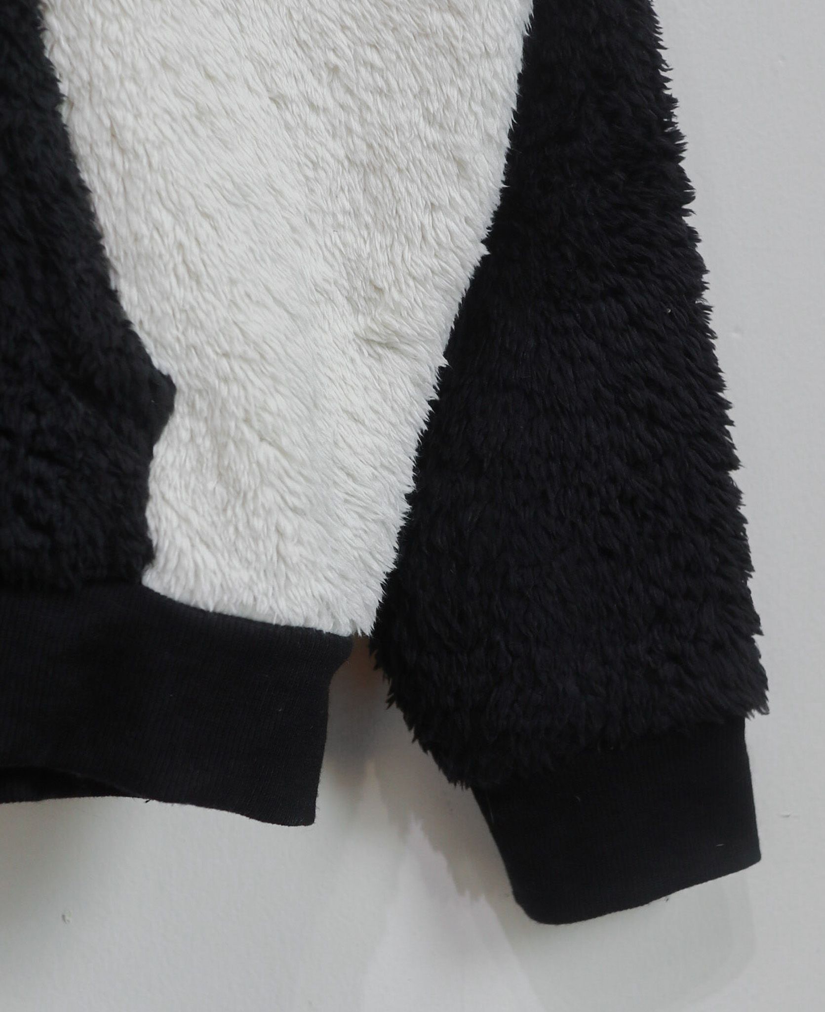 11.23.23 - VTG FAUX FUR PULLOVER HOODIE - THE UTILITY COMPANY