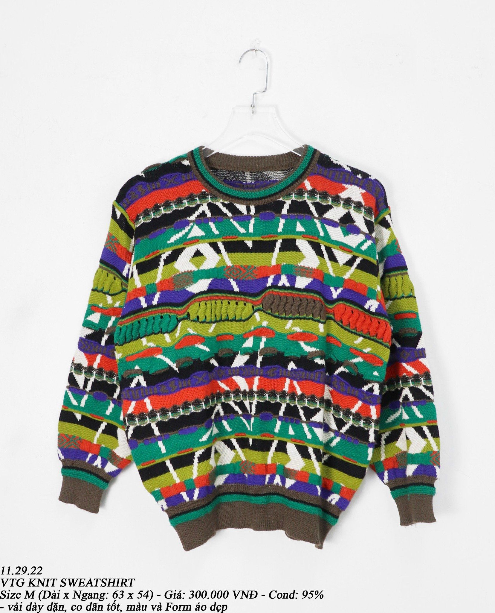 11.29.22 - VTG KNIT SWEATSHIRT