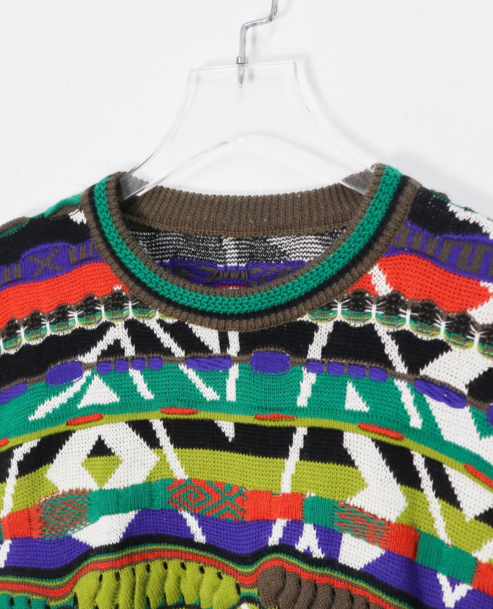 11.29.22 - VTG KNIT SWEATSHIRT