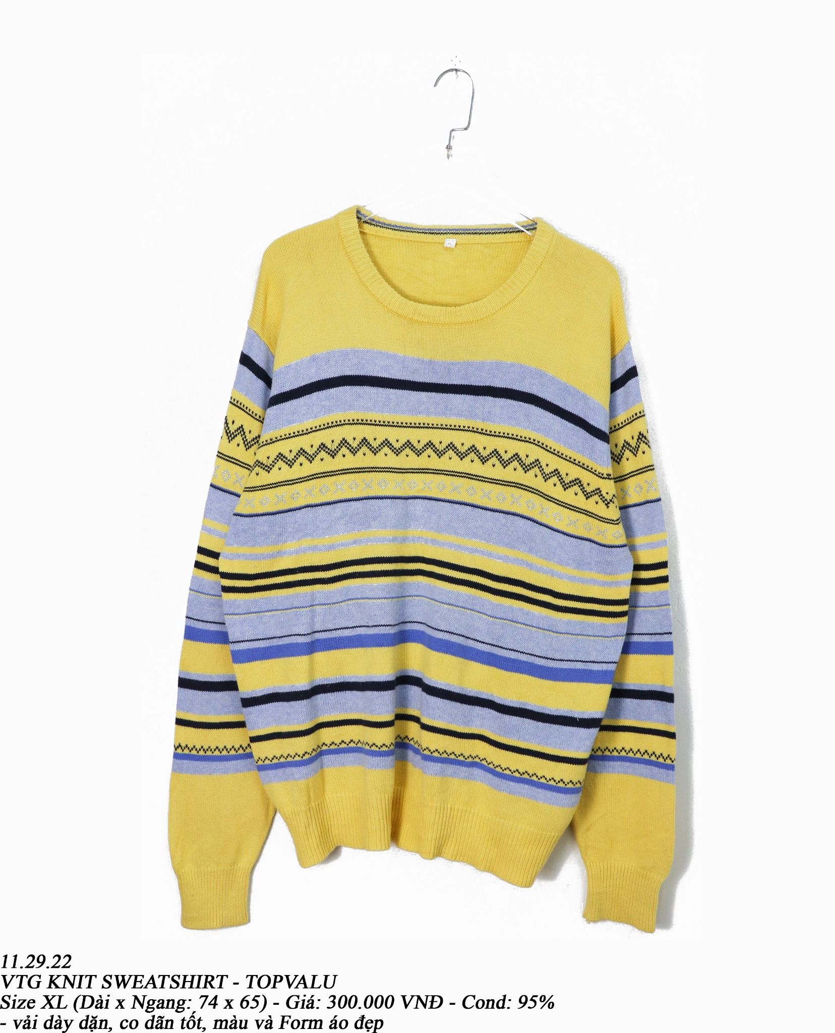11.29.22 - VTG KNIT SWEATSHIRT - TOPVALU