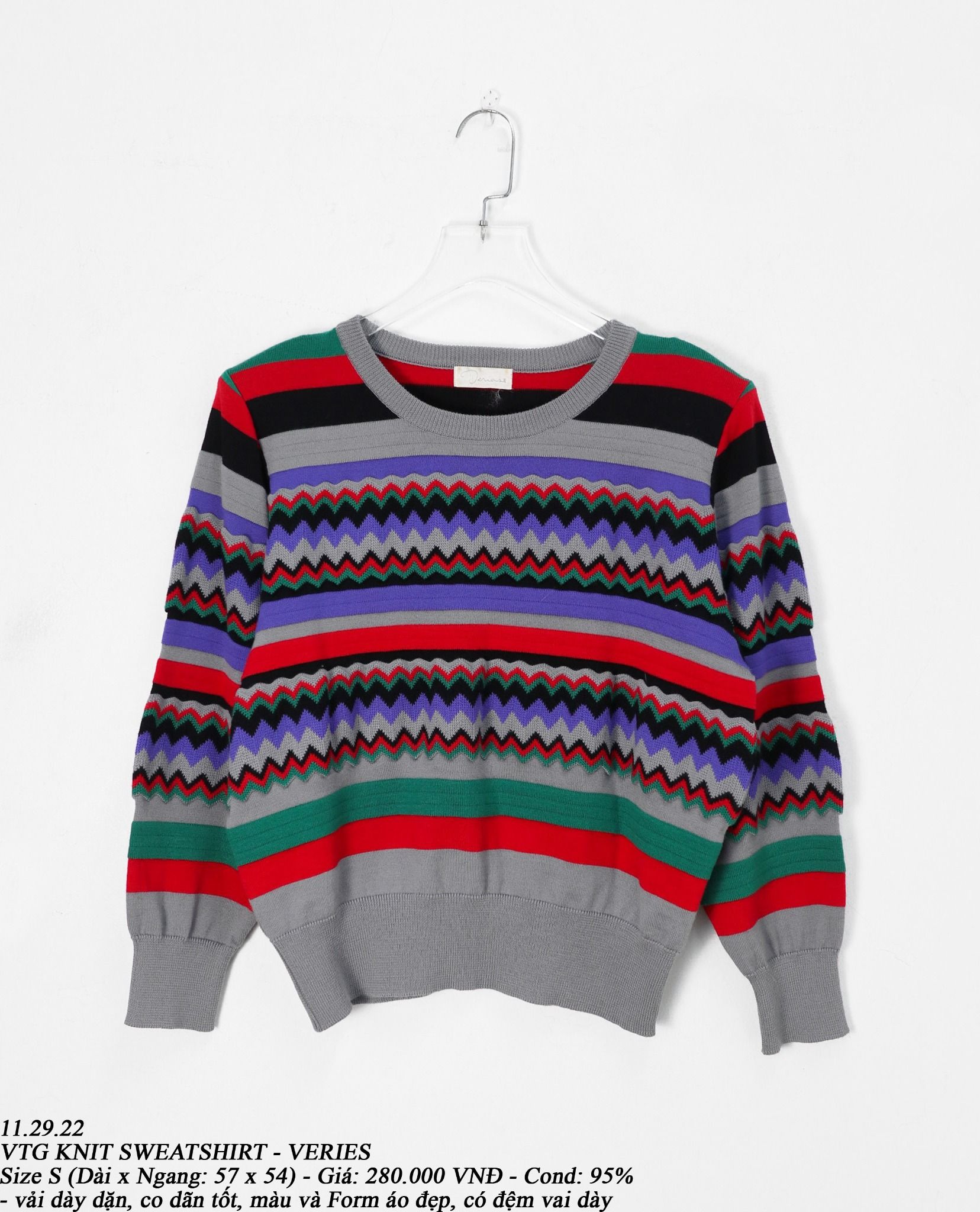 11.29.22 - VTG KNIT SWEATSHIRT - VERIES