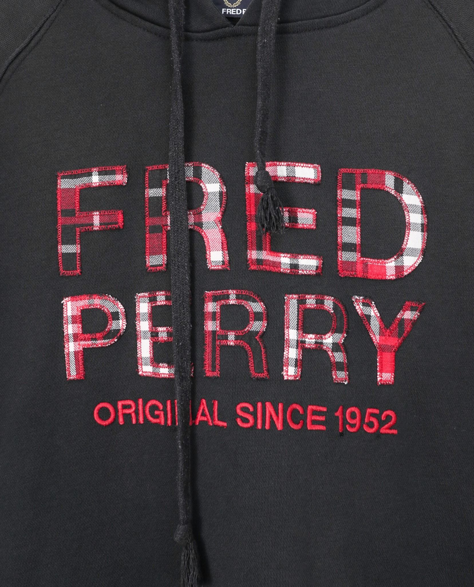 12.01.22 - VTG PULLOVER HOODIE - FRED PERRY