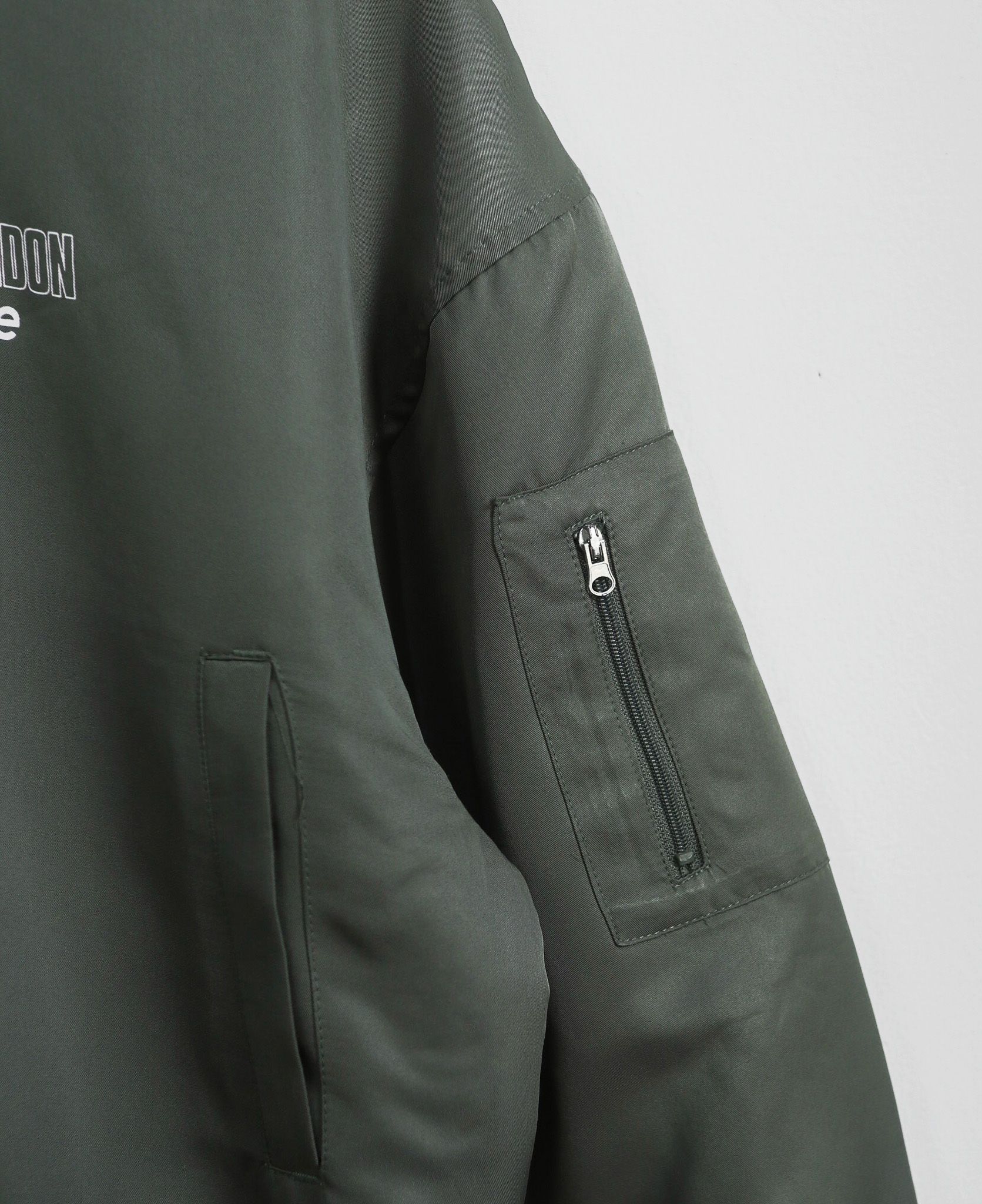 11.26.23 - VTG CROPPED BOMBER JACKET - MICHIKO LONDON SUPRISE