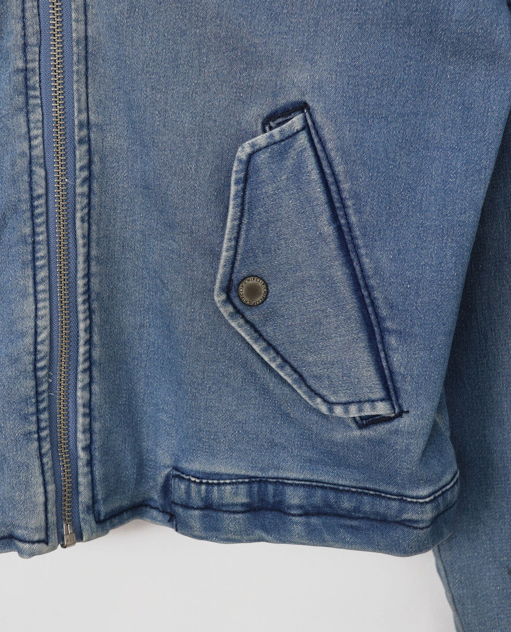 02.28.23 - VTG DENIM LOOK BOMBER JACKET - CHIP CLIP