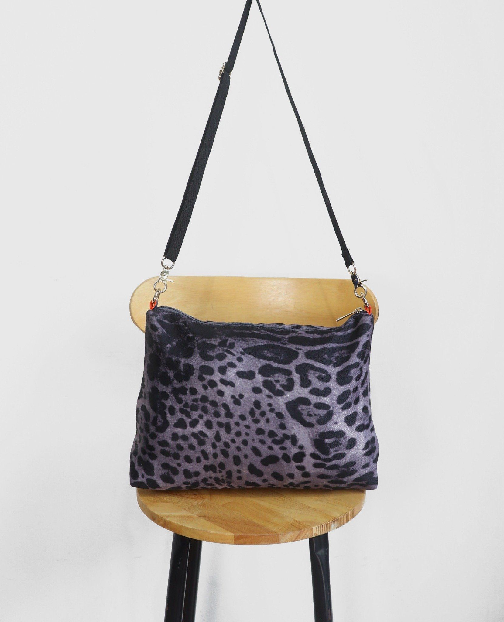 07.18.23 - VTG BAG