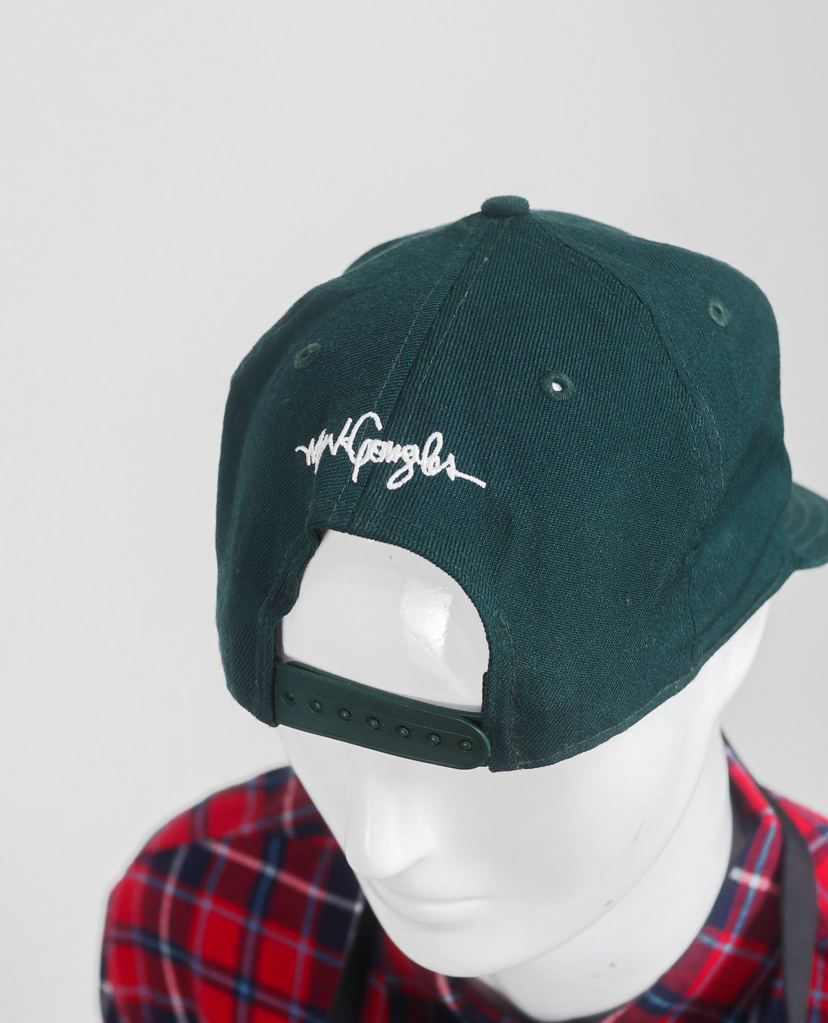 07.19.23 - VTG HEADWEAR - NEW ERA X MARK GONZALES