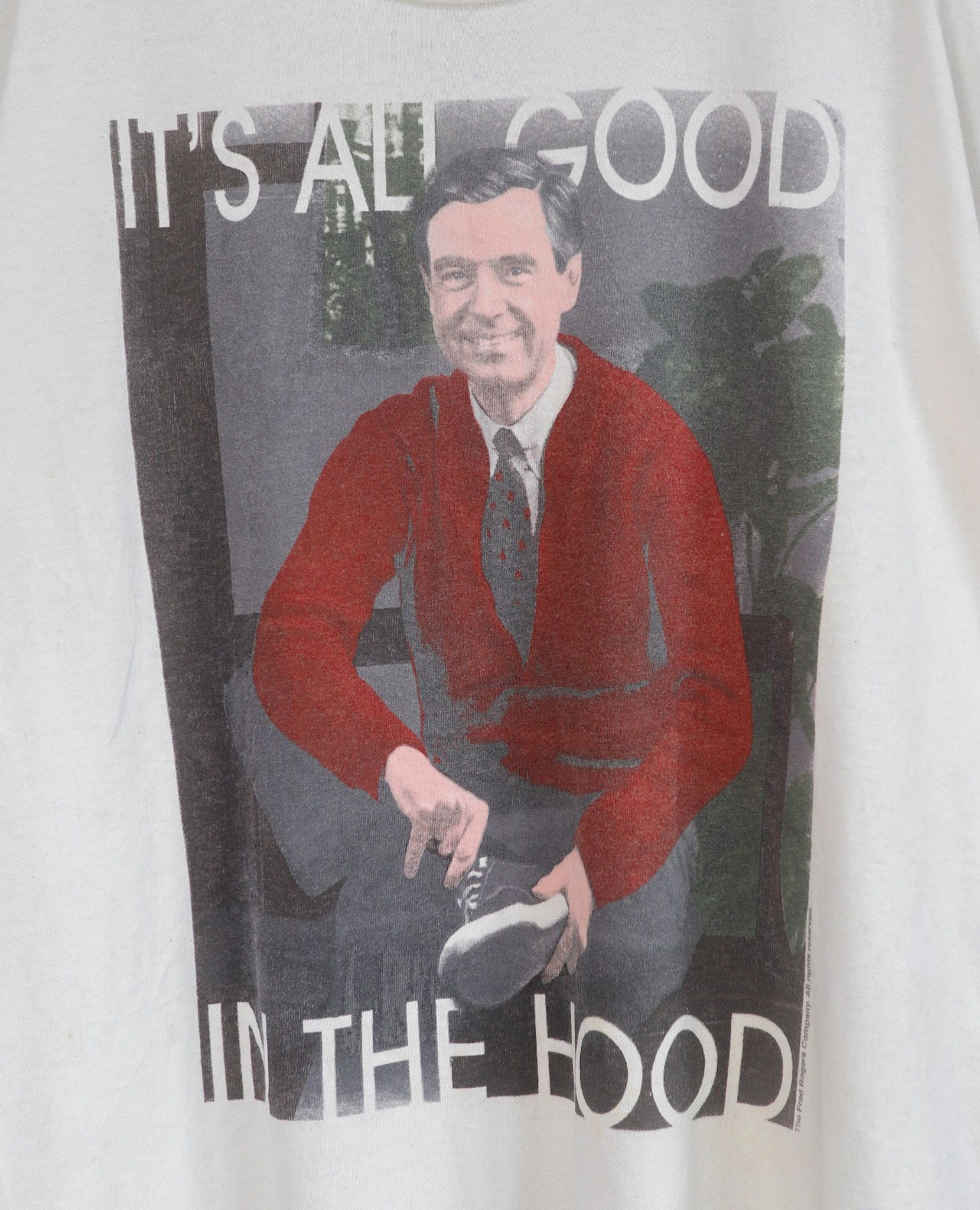 08.10.23 - VTG T-SHIRT - MISTER ROGERS