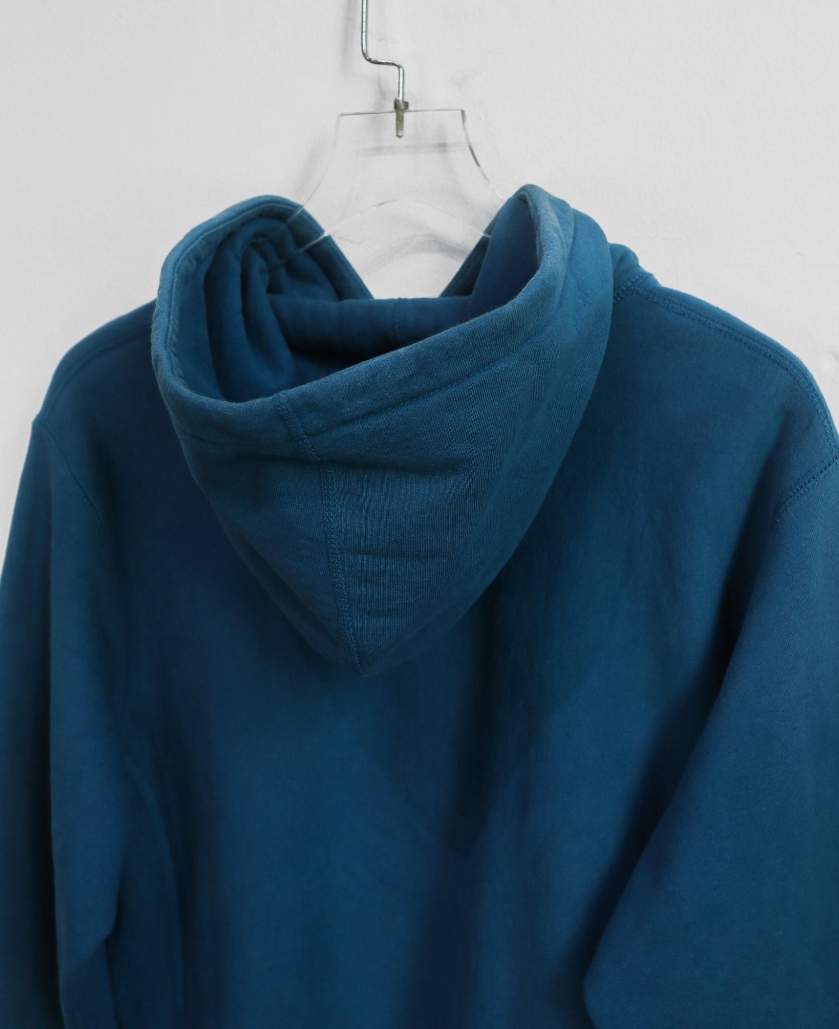 11.29.23 - VTG PULLOVER HOODIE - SUPREME