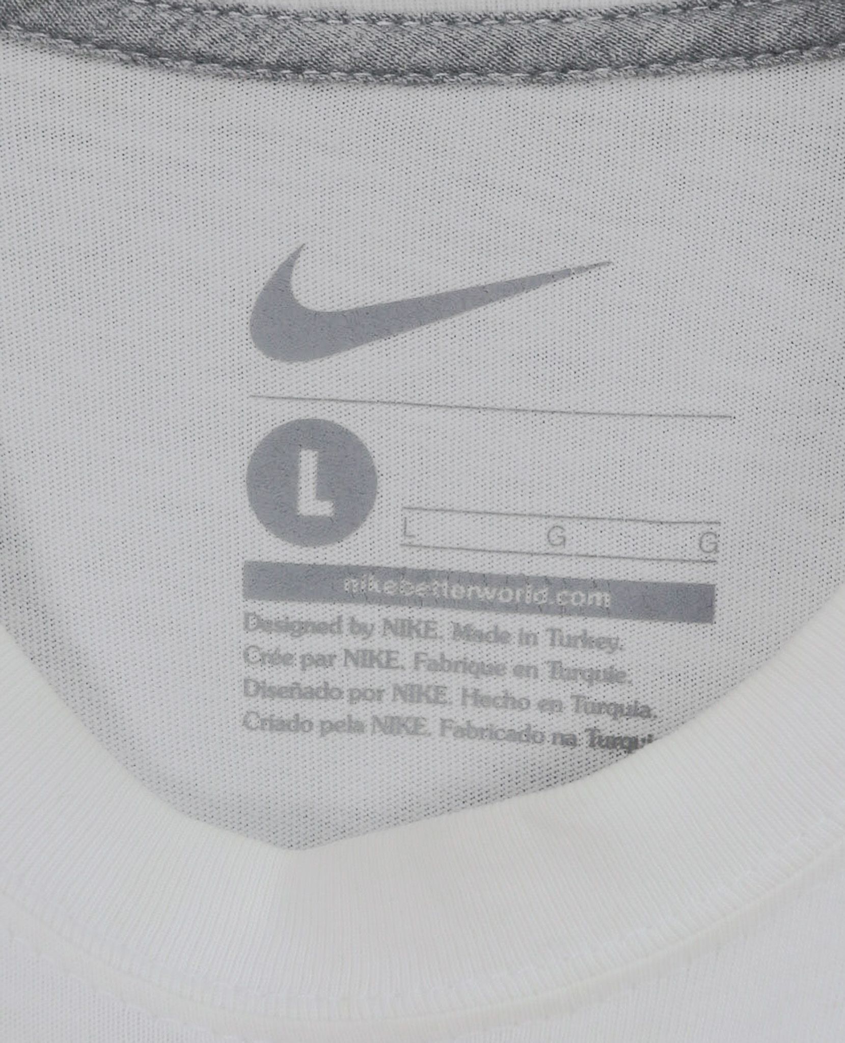 08.10.23 - VTG T-SHIRT - NIKE
