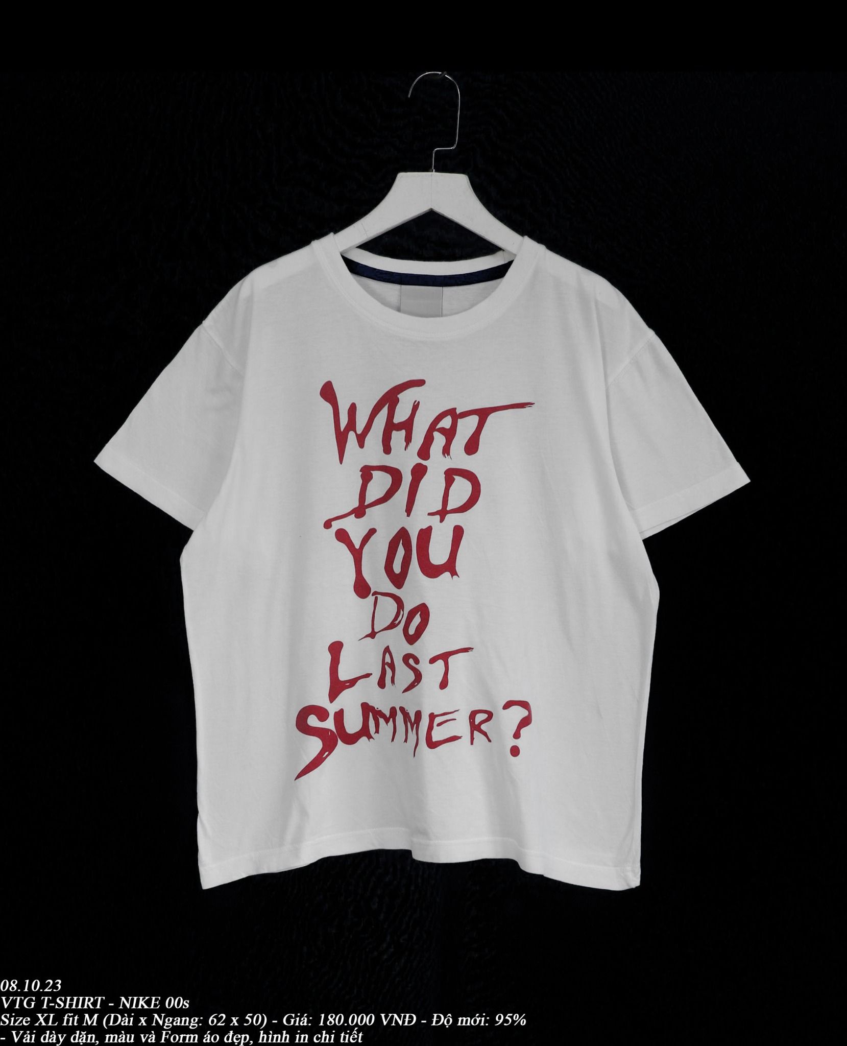08.10.23 - VTG T-SHIRT - NIKE 00s