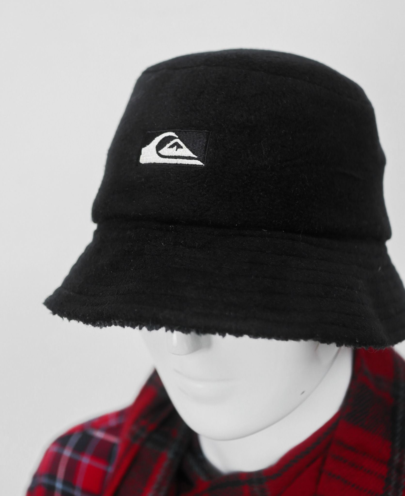 11.29.23 - VTG HEADWEAR - QUIKSILVER