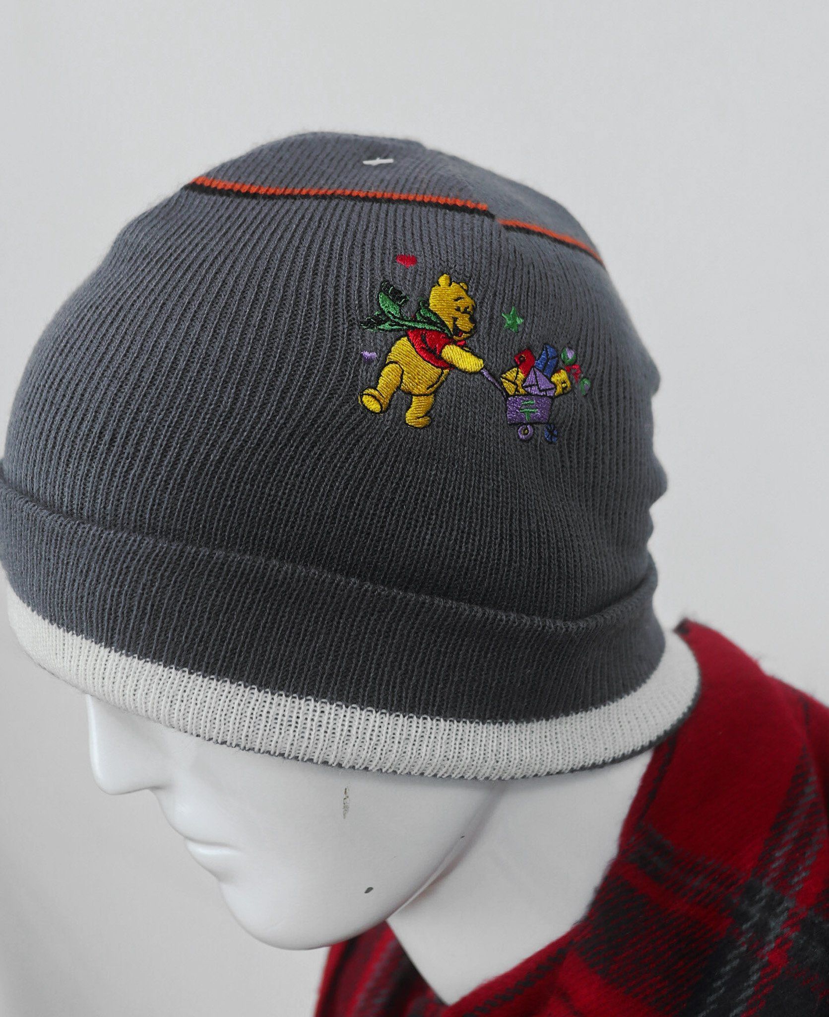11.29.23 - VTG HEADWEAR - POOH BY DISNEY