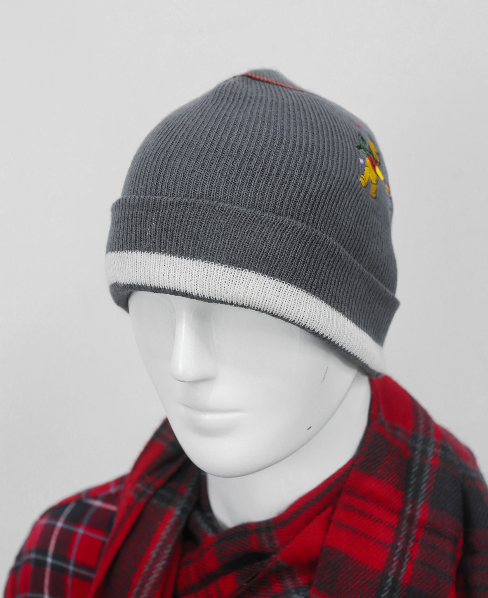 11.29.23 - VTG HEADWEAR - POOH BY DISNEY