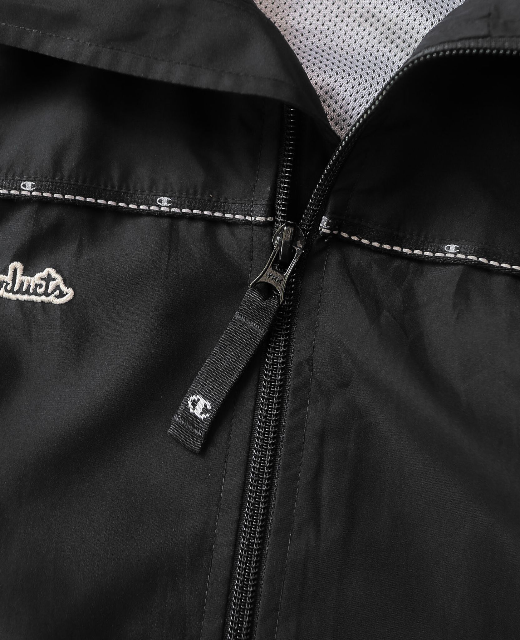 06.02.24 - VTG WINDBREAKER TRACK JACKET - CHAMPION