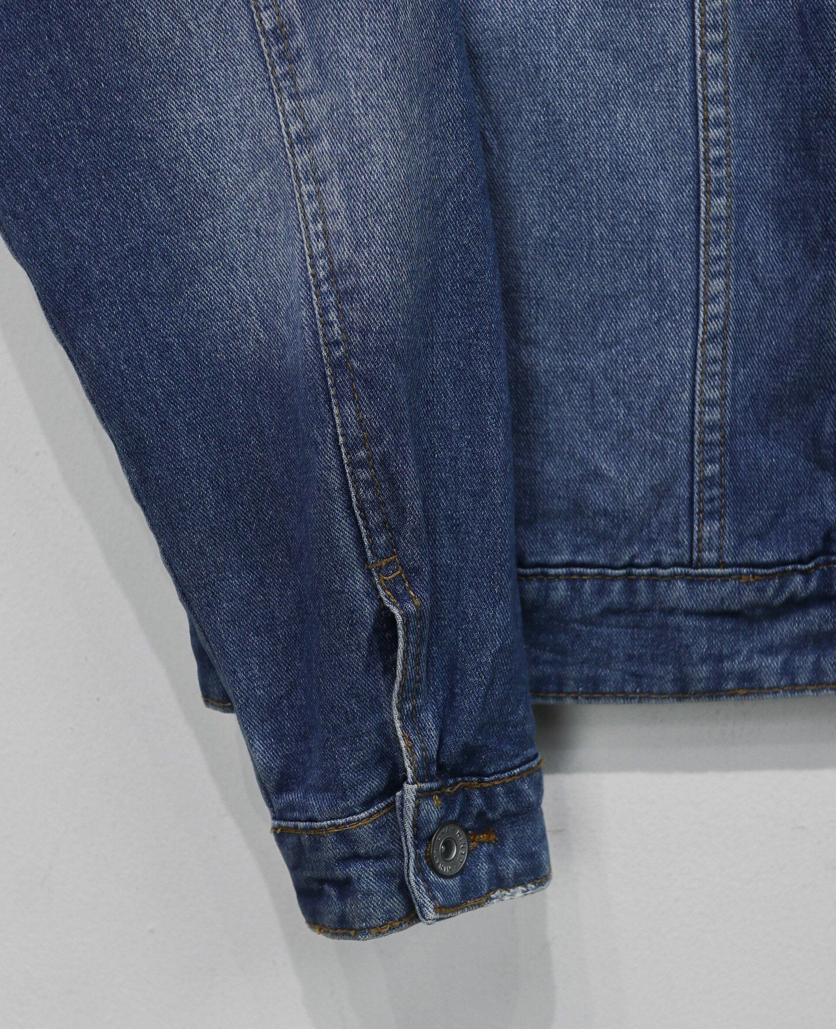 01.14.24 - VTG CROPPED DENIM JACKET - COTTON ON