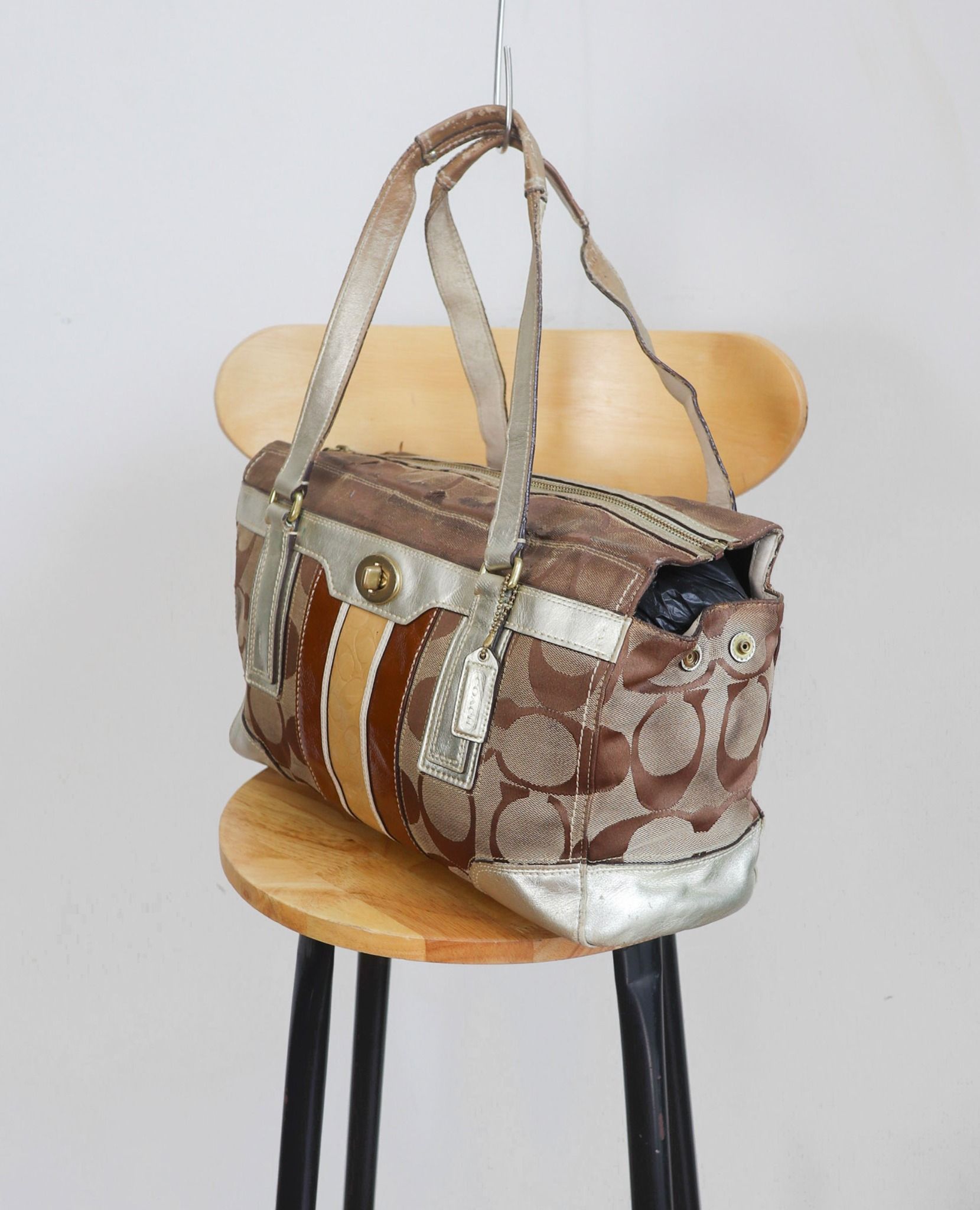 07.24.23 - VTG BAG - COACH