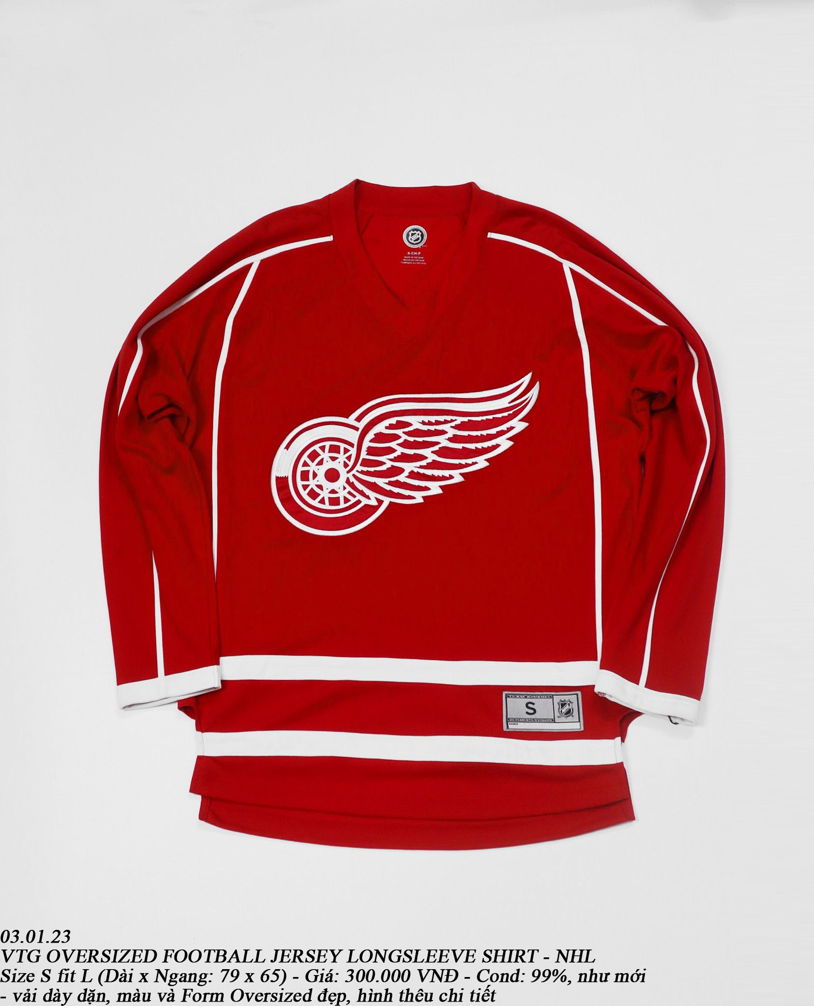 03.01.23 - VTG OVERSIZED FOOTBALL JERSEY LONGSLEEVE SHIRT - NHL