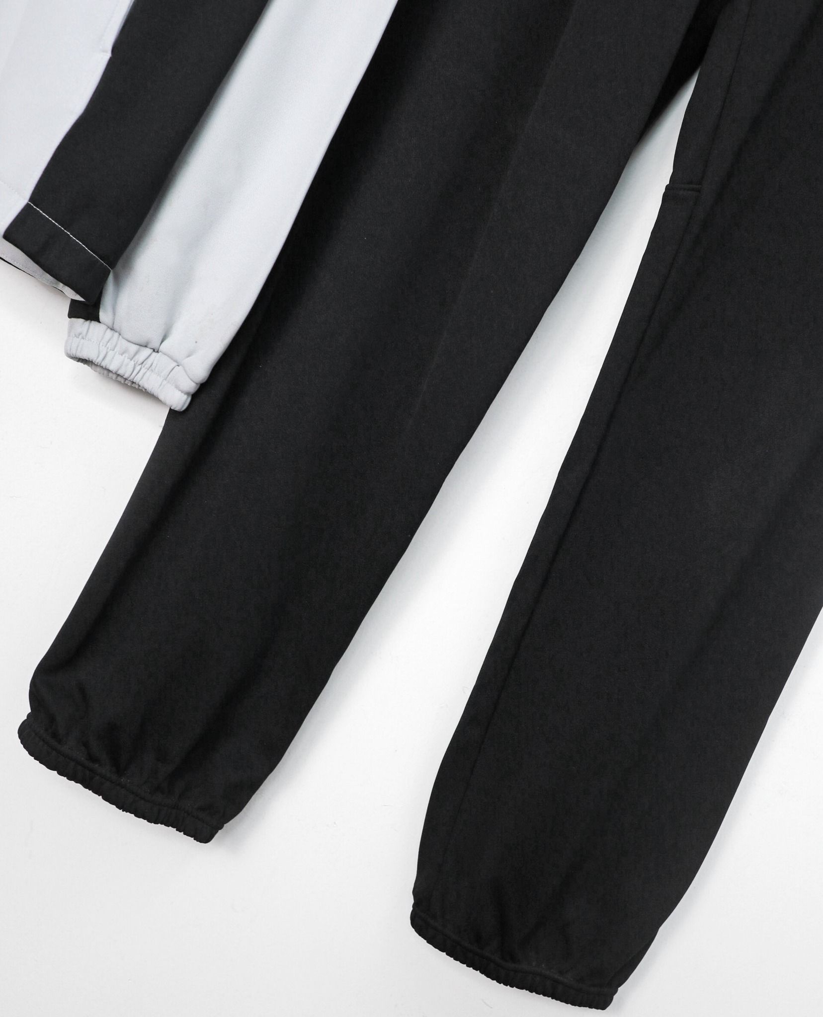 12.02.22 - VTG TRACKSUIT - KAPPA