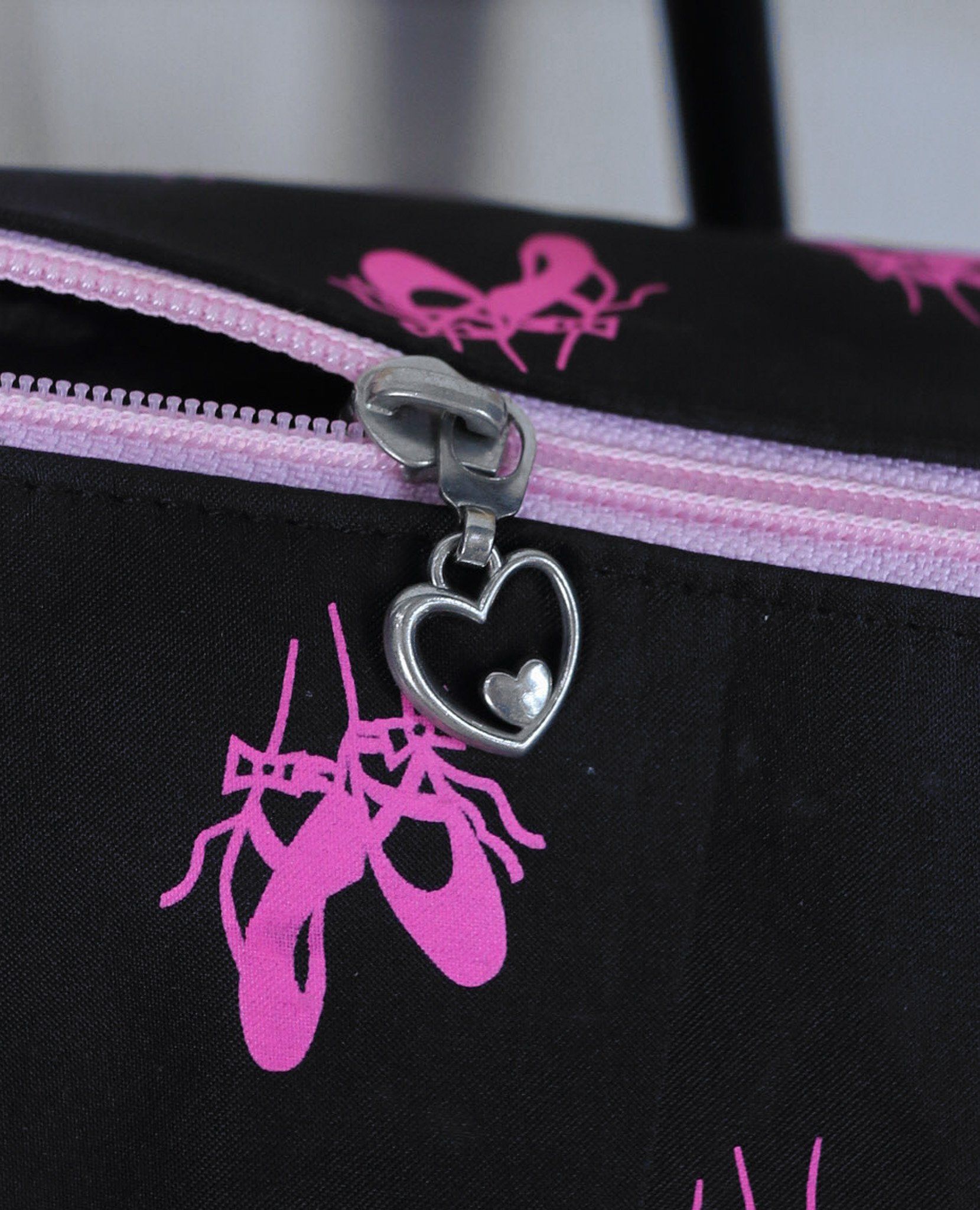07.24.23 - VTG BAG