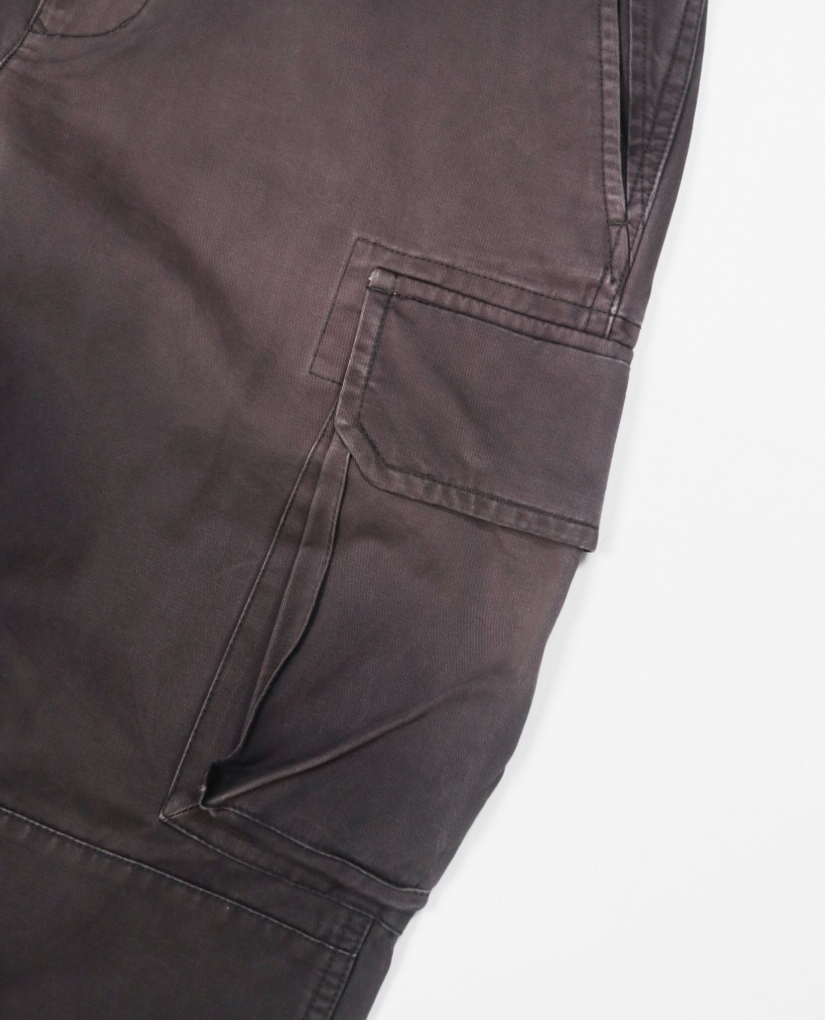 03.01.23 - VTG WASHED CARGO PANTS - DESSIN