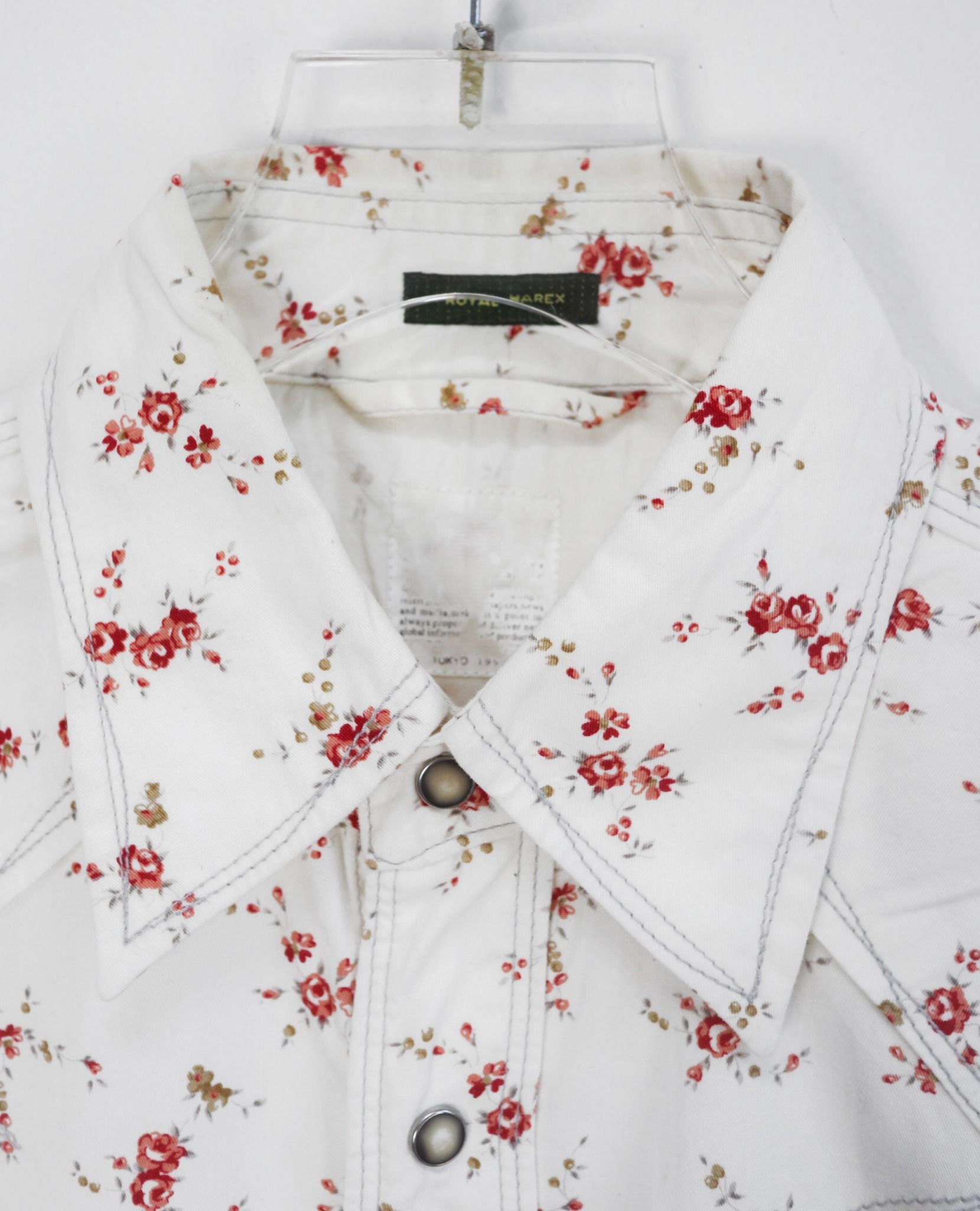 08.03.23 - VTG BUTTON UP SHIRT - ROYAL HAREX