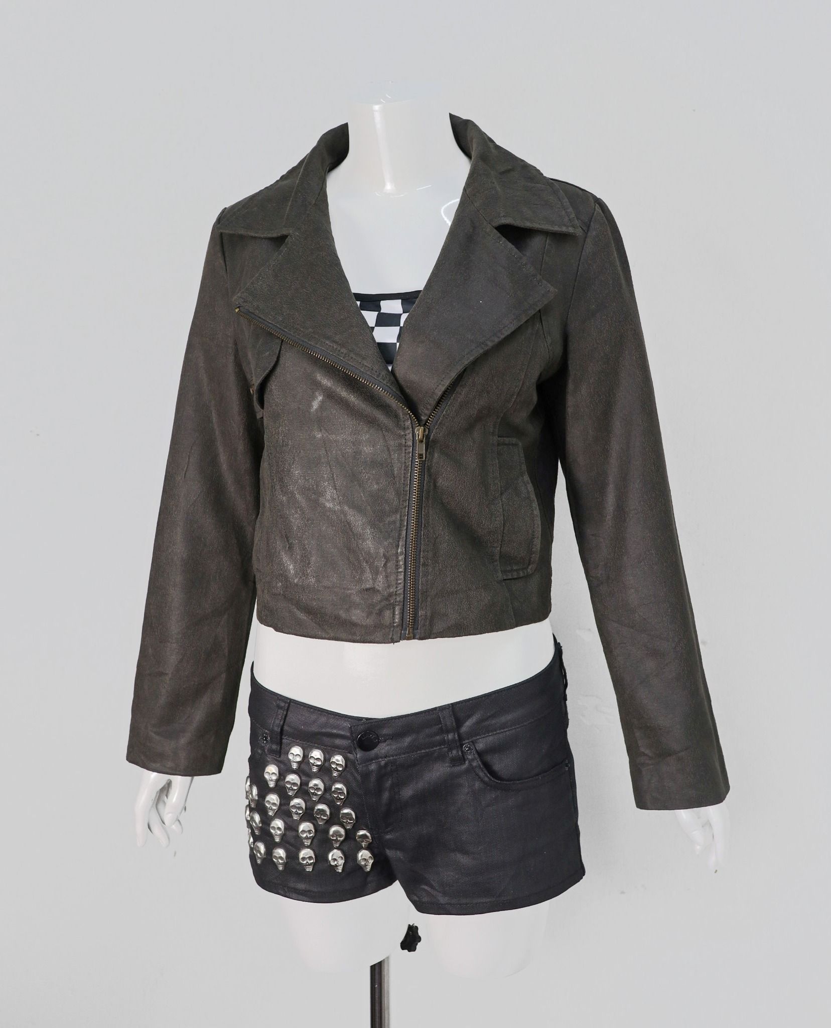 11.30.22 - VTG CROPPED WAXED BIKER JACKET - S-DEER
