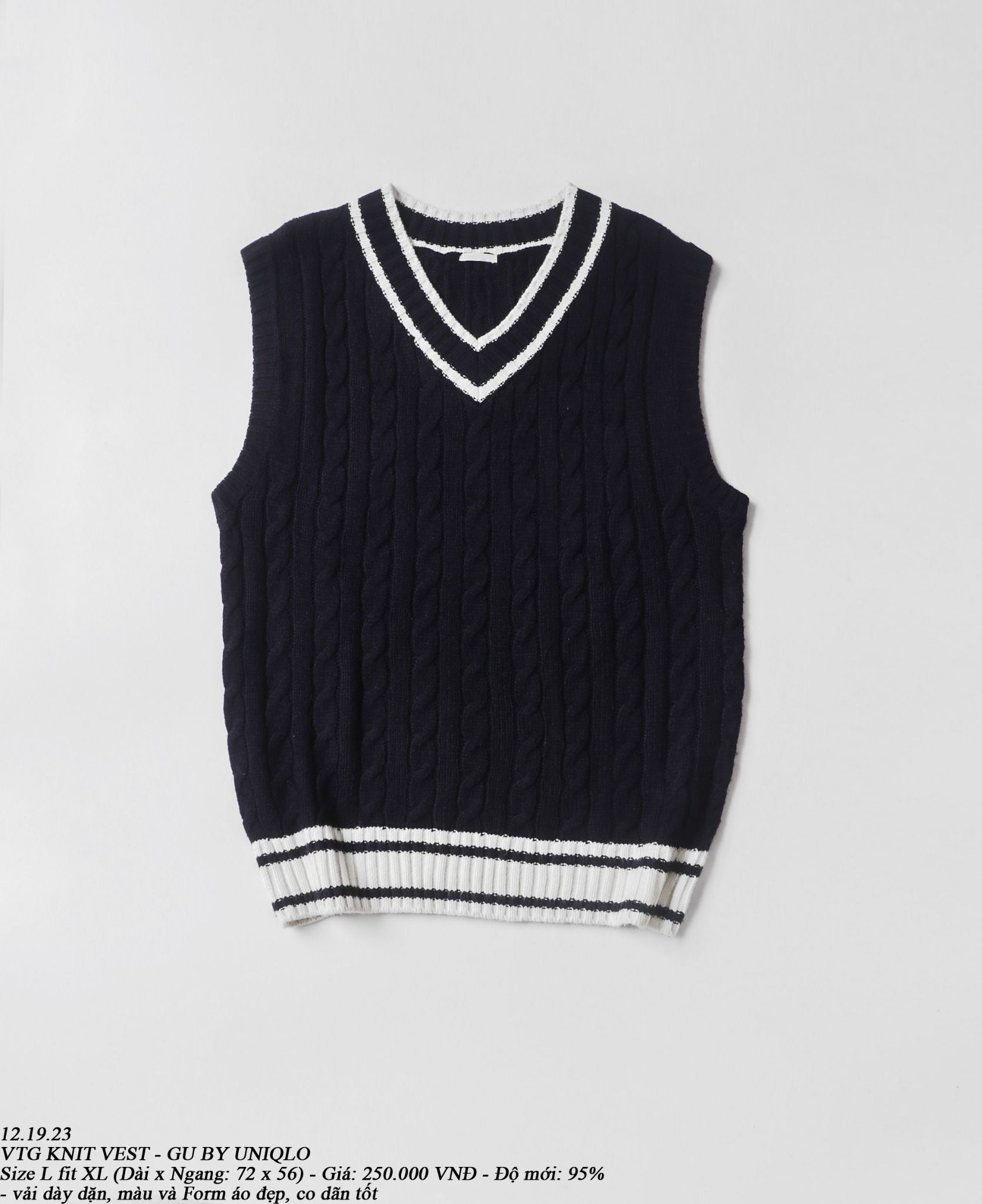 12.19.23 - VTG KNIT VEST - GU by UNIQLO