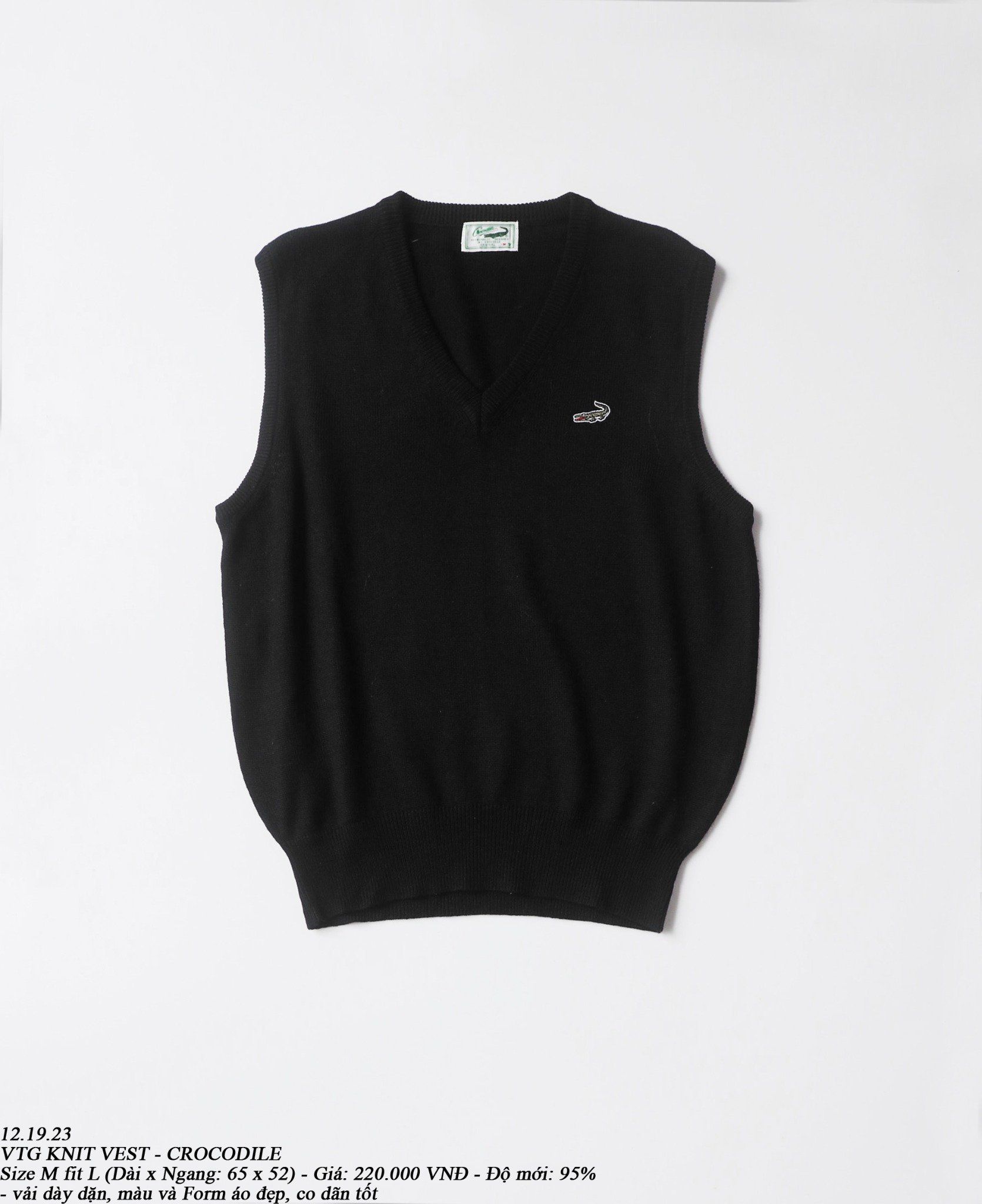 12.19.23 - VTG KNIT VEST - CROCODILE