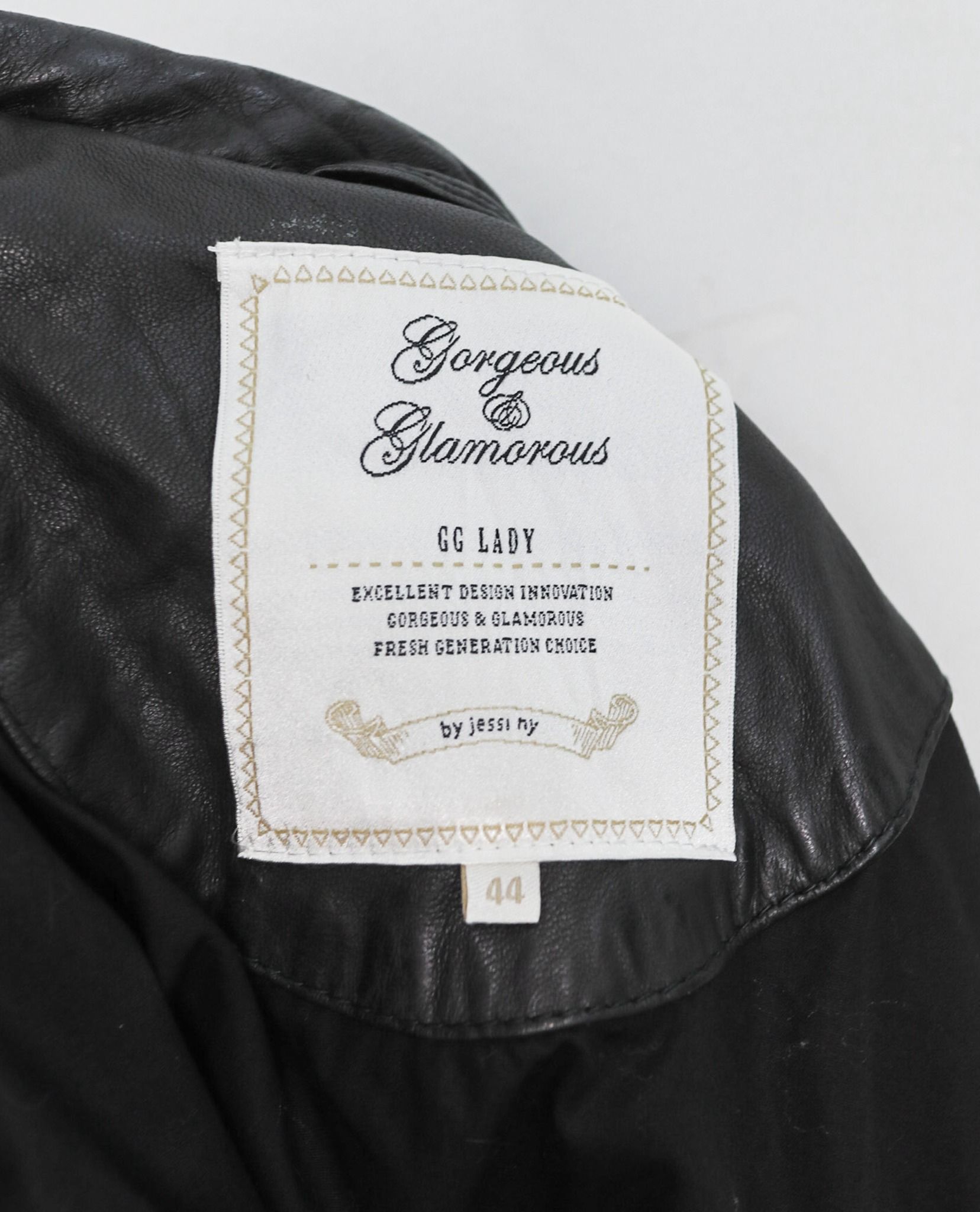 11.30.22 - VTG CROPPED BIKER JACKET - GG LADY BY JESSI NY