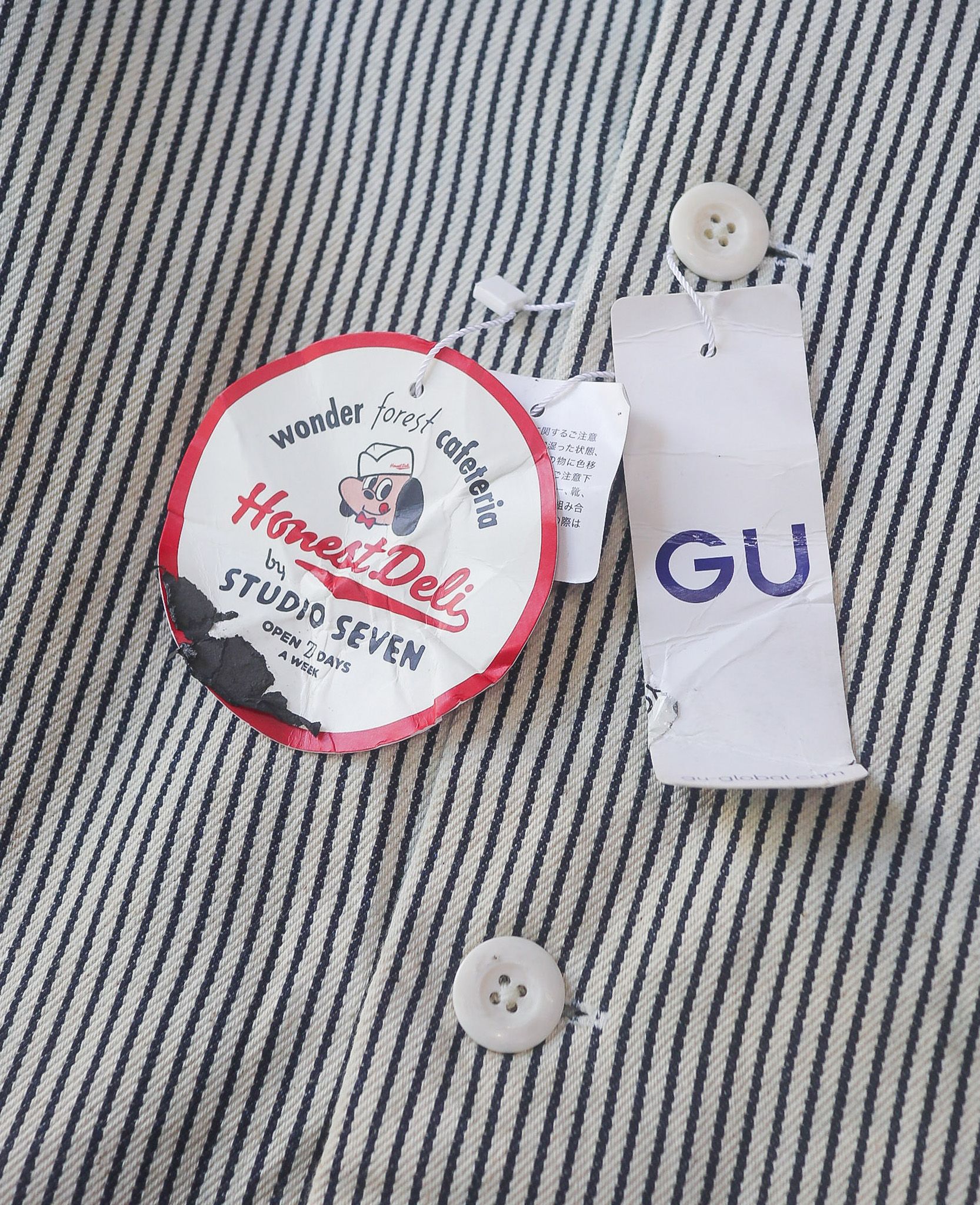 06.16.24 - VTG DENIM CHEF SHIRT JACKET - GU by UNIQLO X HONEST DELI by STUDIO SEVEN