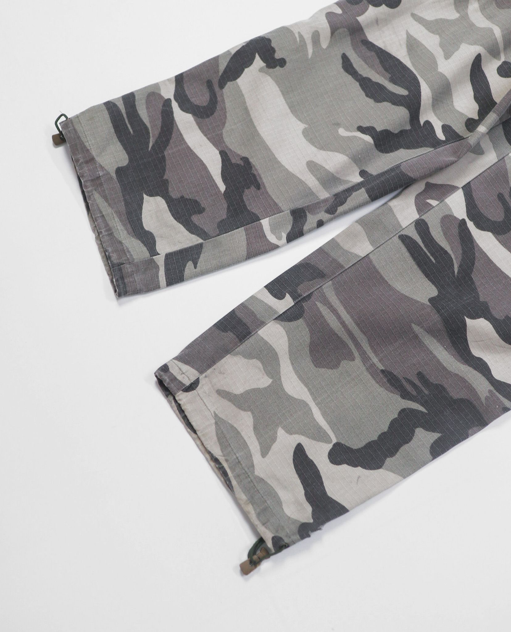 03.03.23 - VTG MILITARY RIPSTOP CARGO PANTS - K-MAN