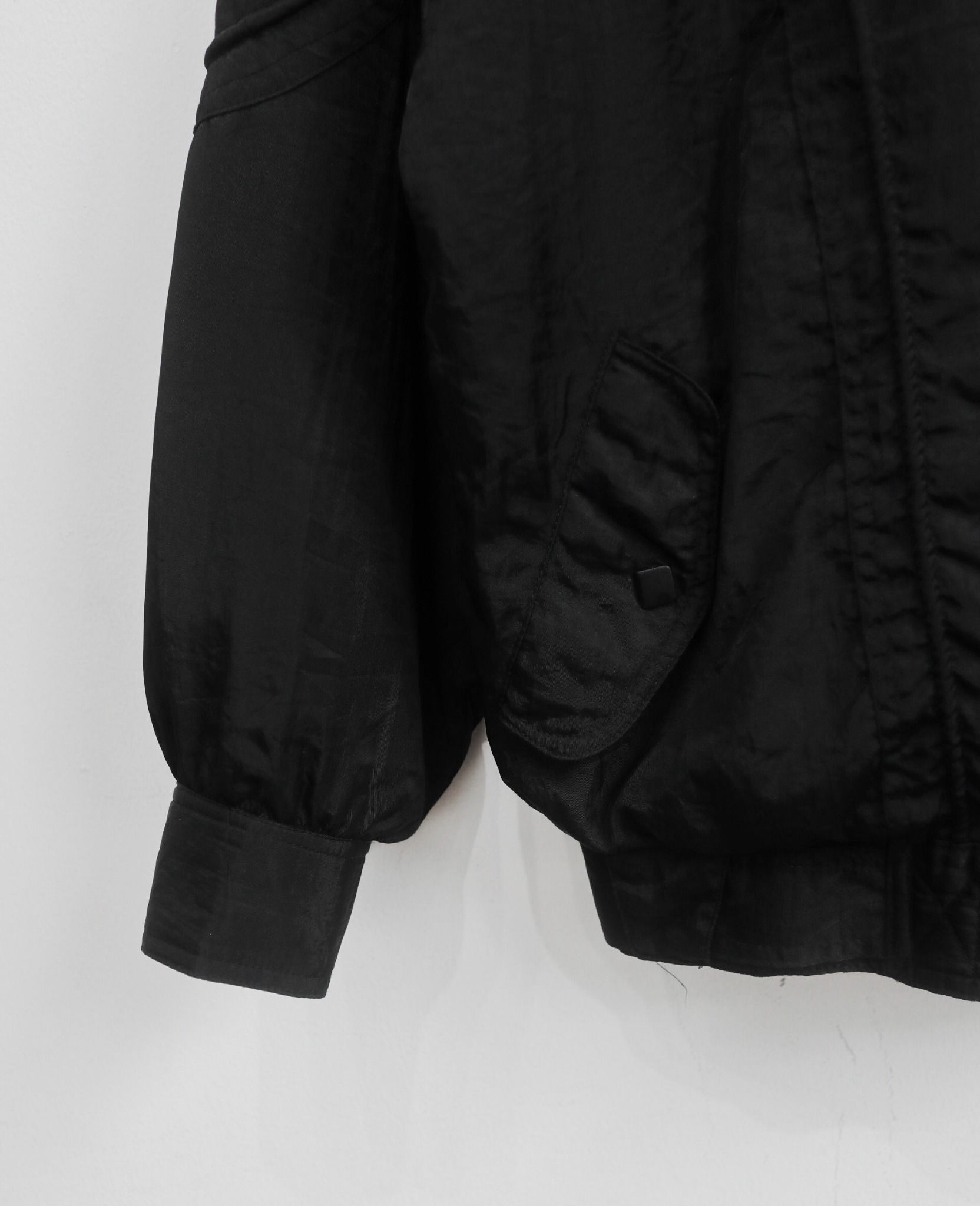 01.07.24 - VTG DOUBLE LAYERED NYLON BOMBER JACKET - WOODWIND