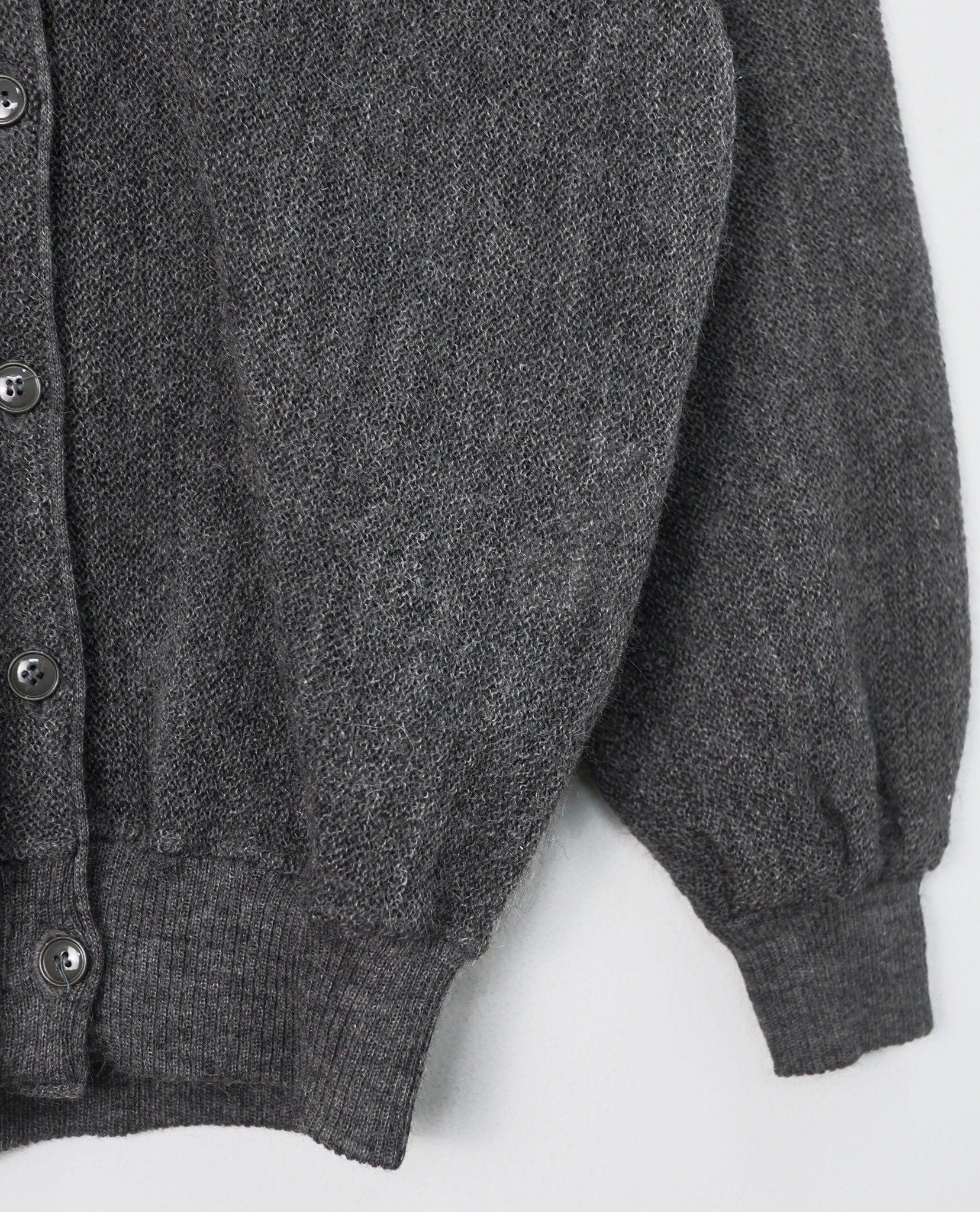 12.06.22 - VTG KNIT CARDIGAN JACKET - TROY BROS