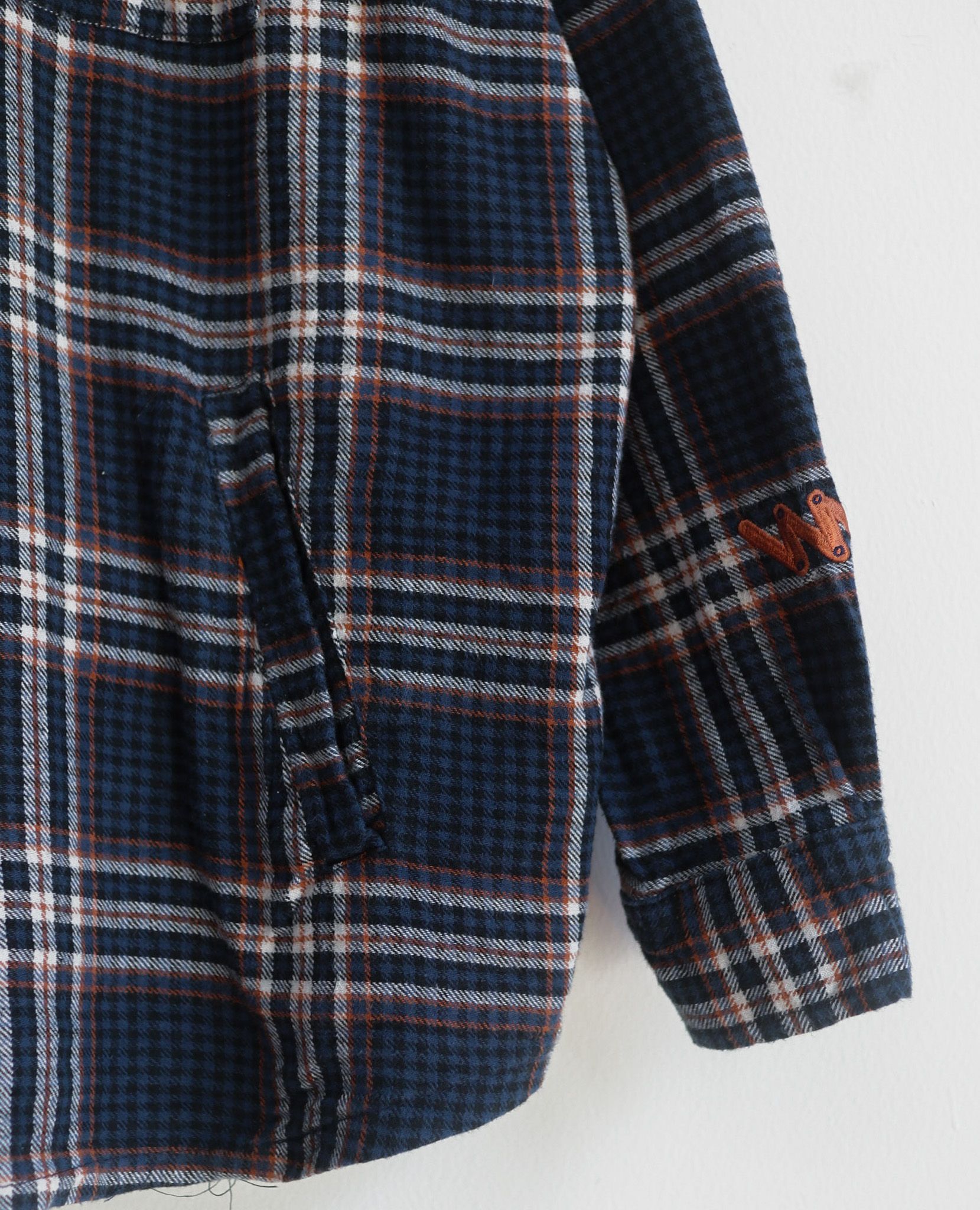 08.20.23 - VTG FLANNEL BUTTON UP SHIRT - WU PROJECT