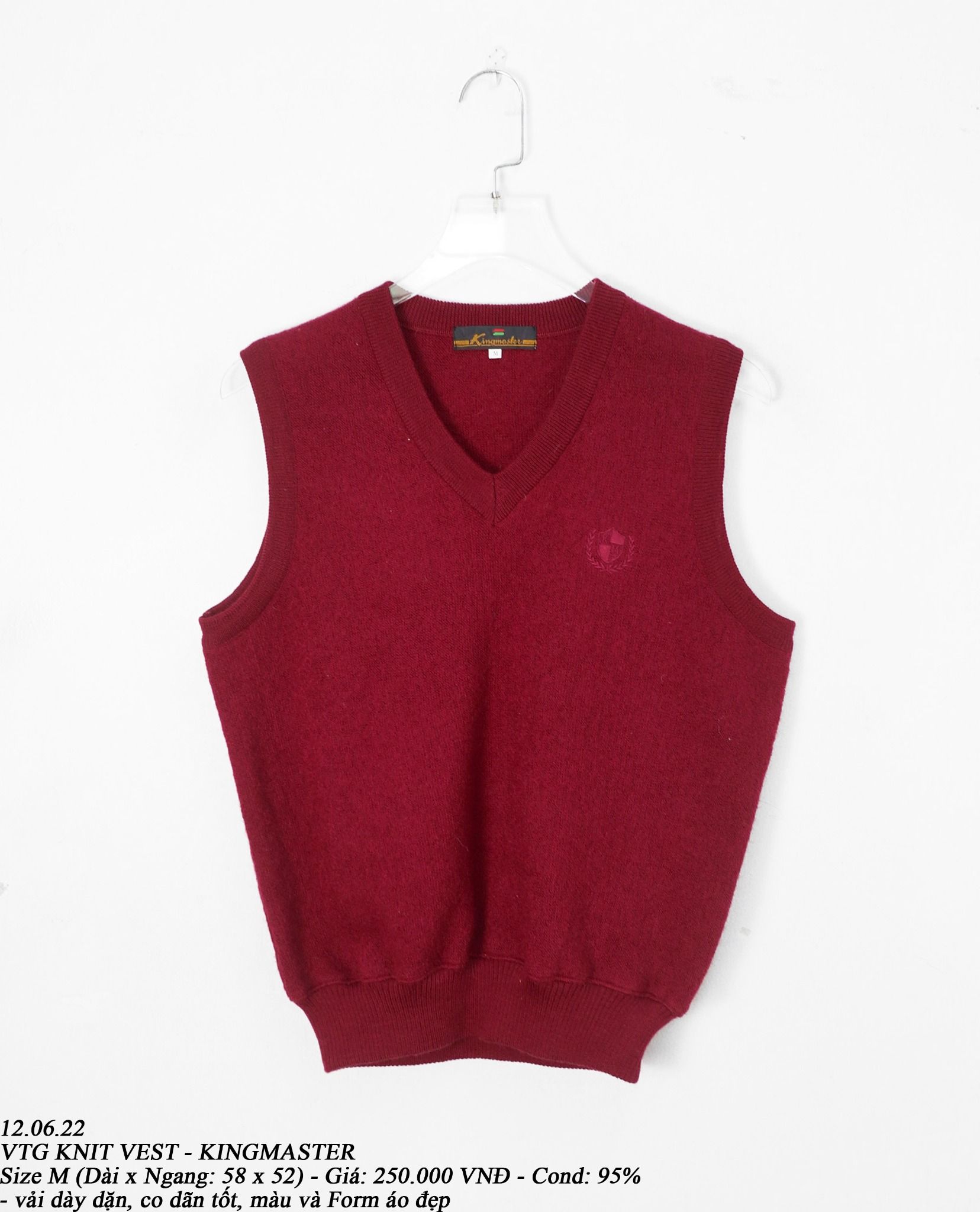 12.06.22 - VTG KNIT VEST - KINGMASTER