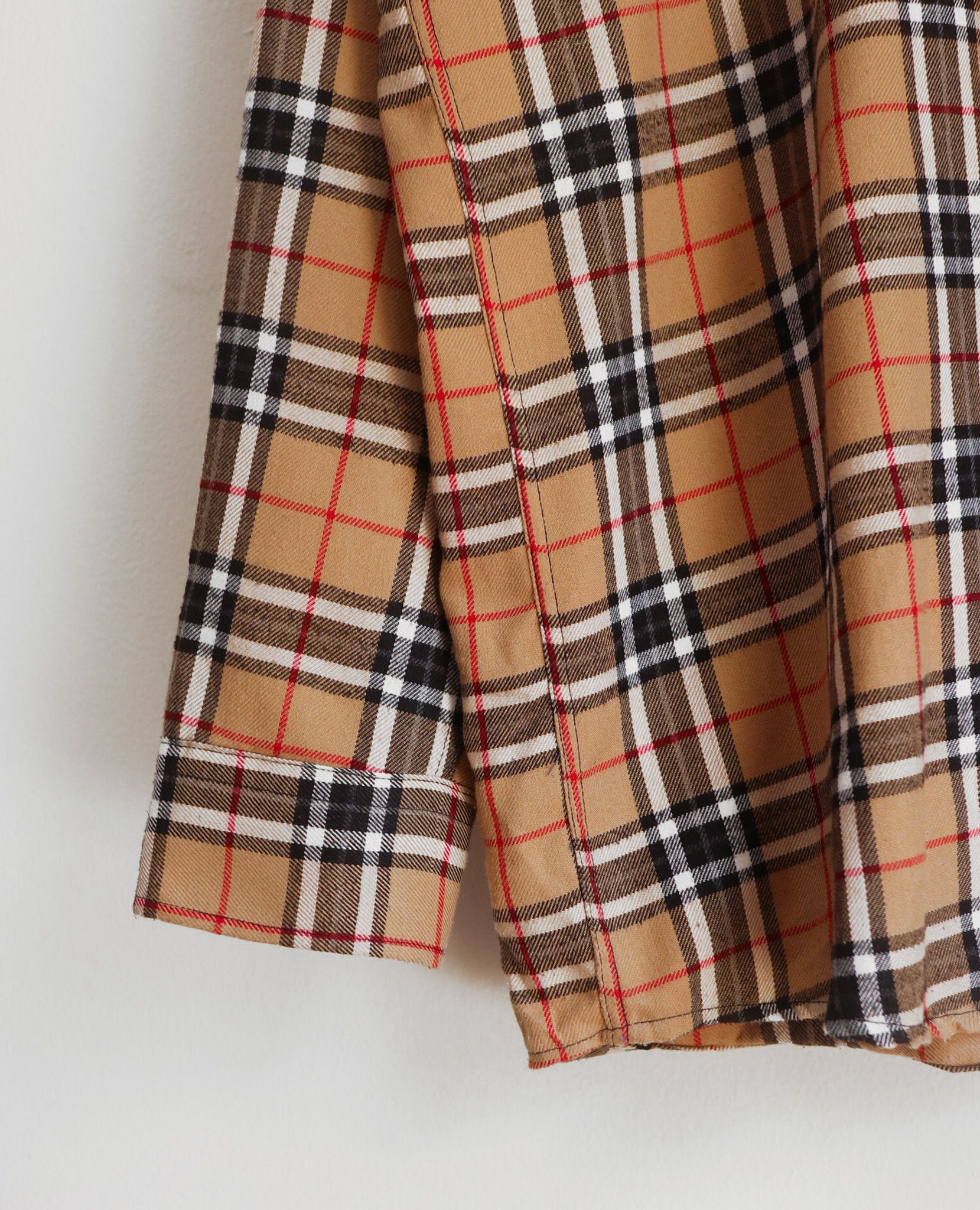 08.20.23 - VTG FLANNEL BUTTON UP SHIRT - W&P HOUSE