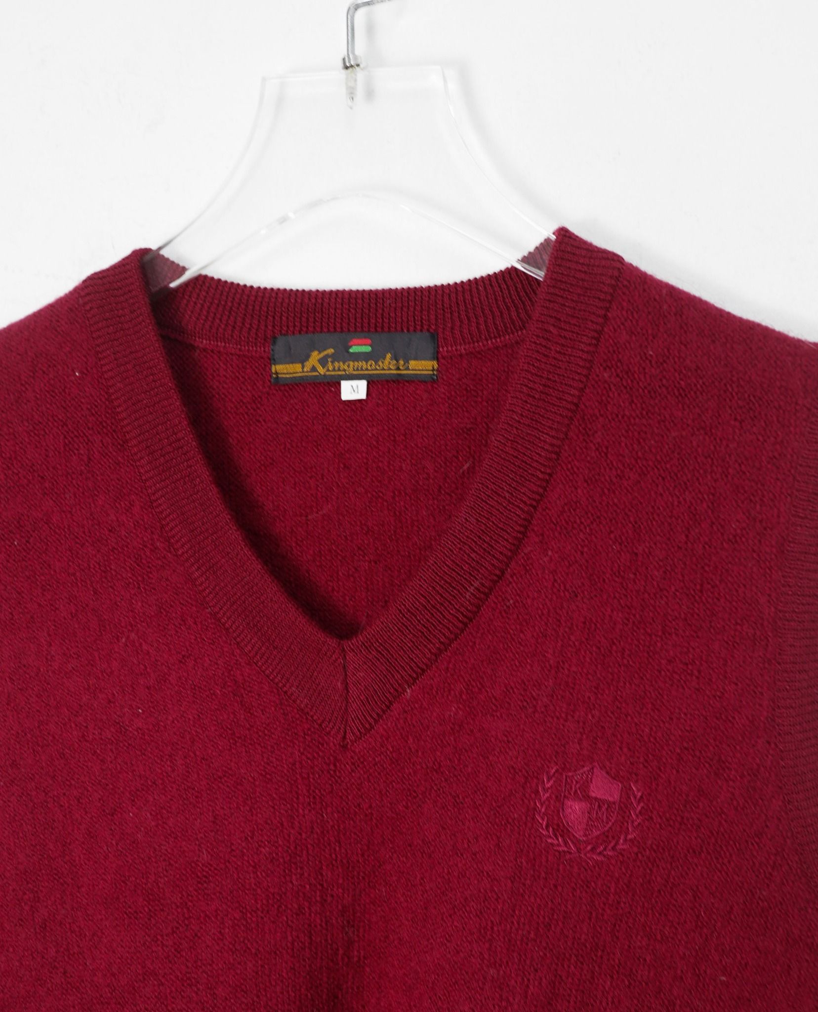 12.06.22 - VTG KNIT VEST - KINGMASTER