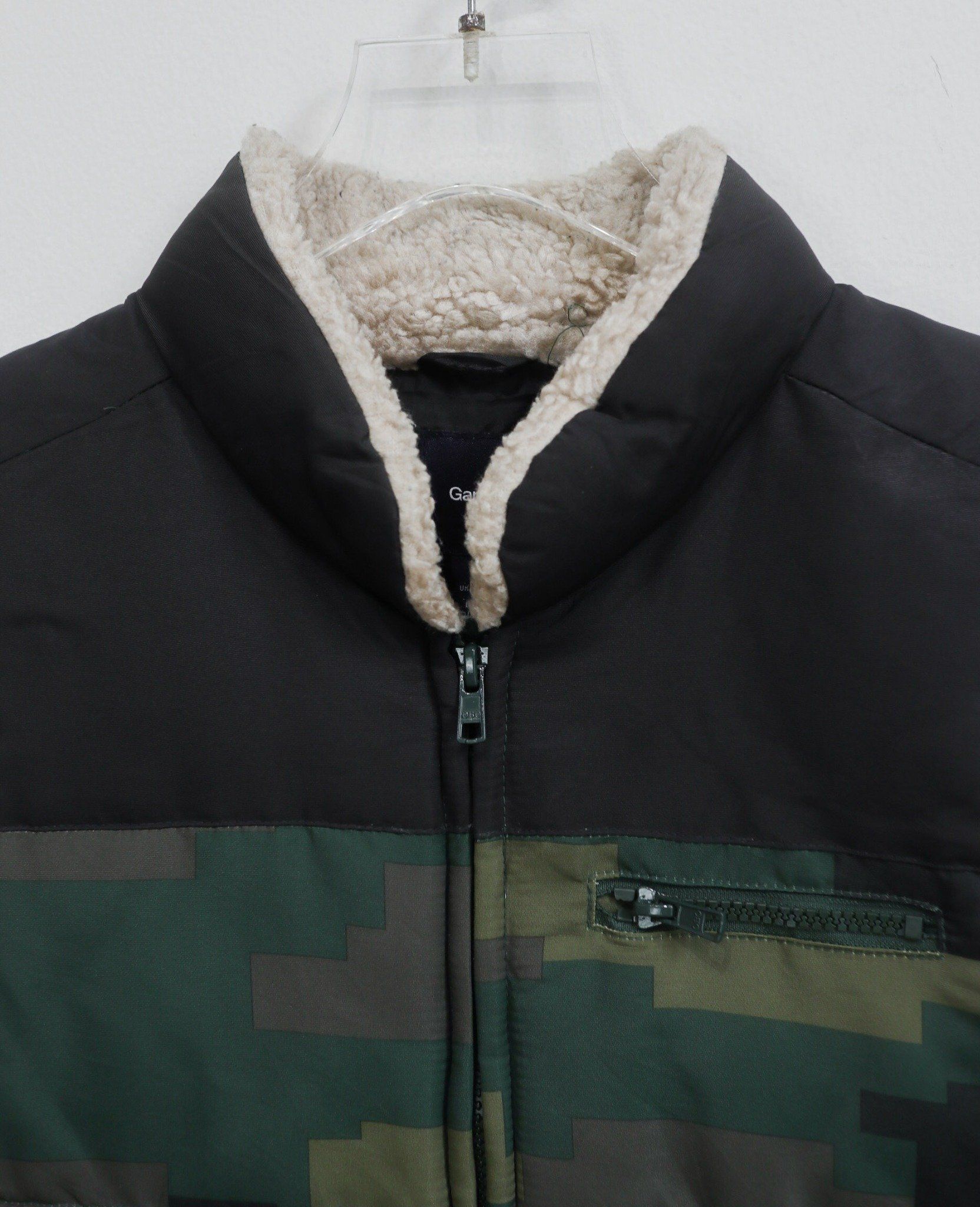 01.07.24 - VTG PUFFER VEST JACKET - GAP