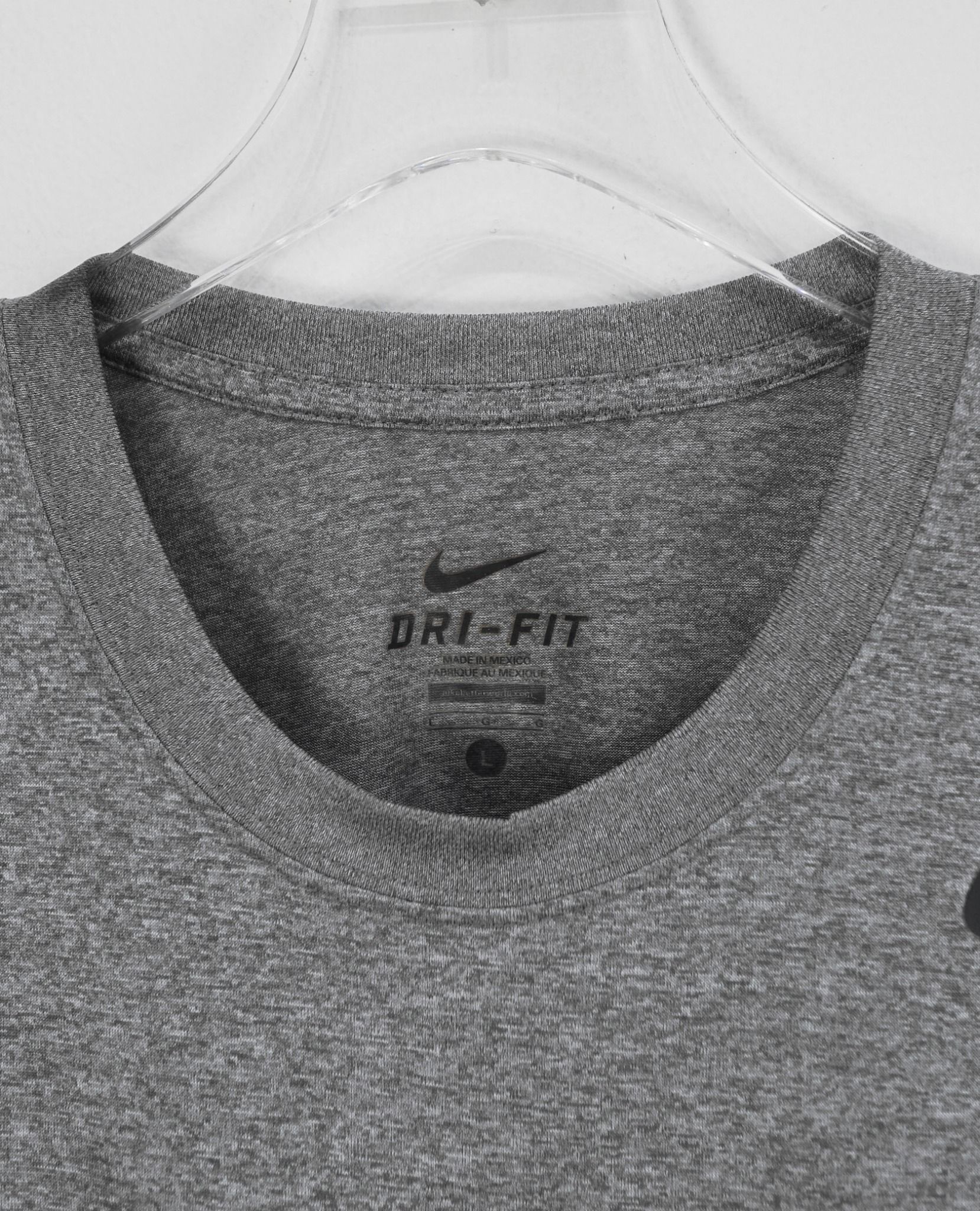 08.01.23 - VTG JERSEY SPORT T-SHIRT - NIKE