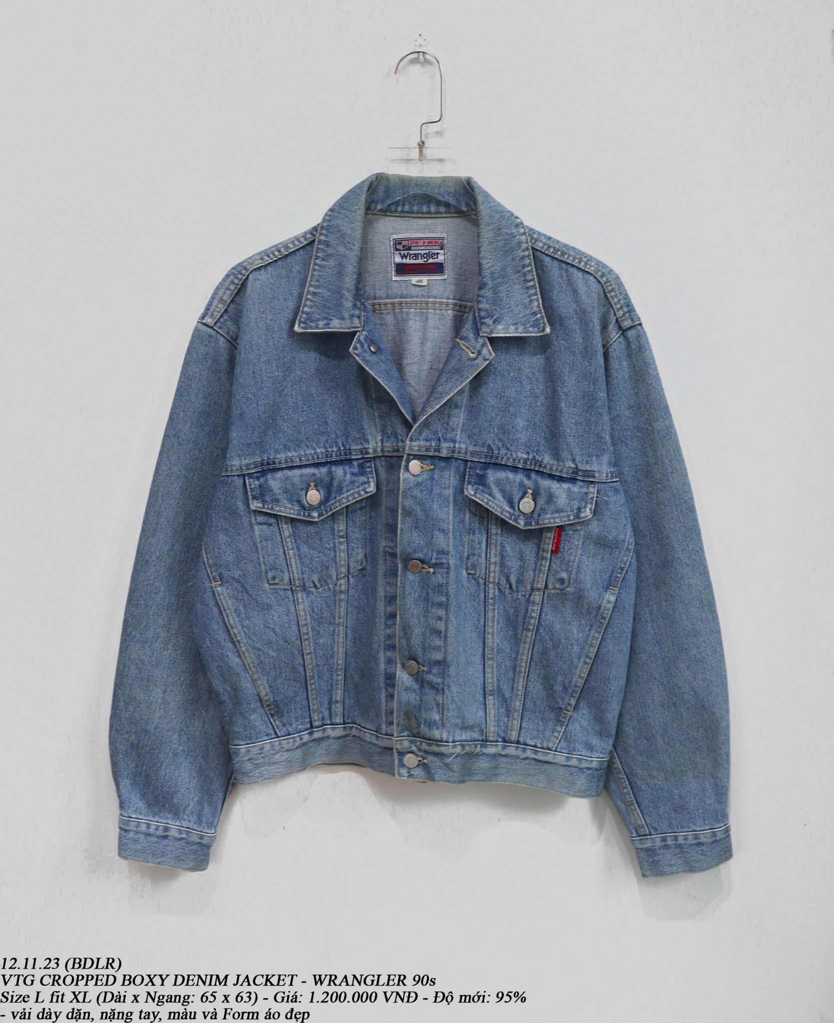 12.11.23 - VTG CROPPED BOXY DENIM JACKET - WRANGLER 90s