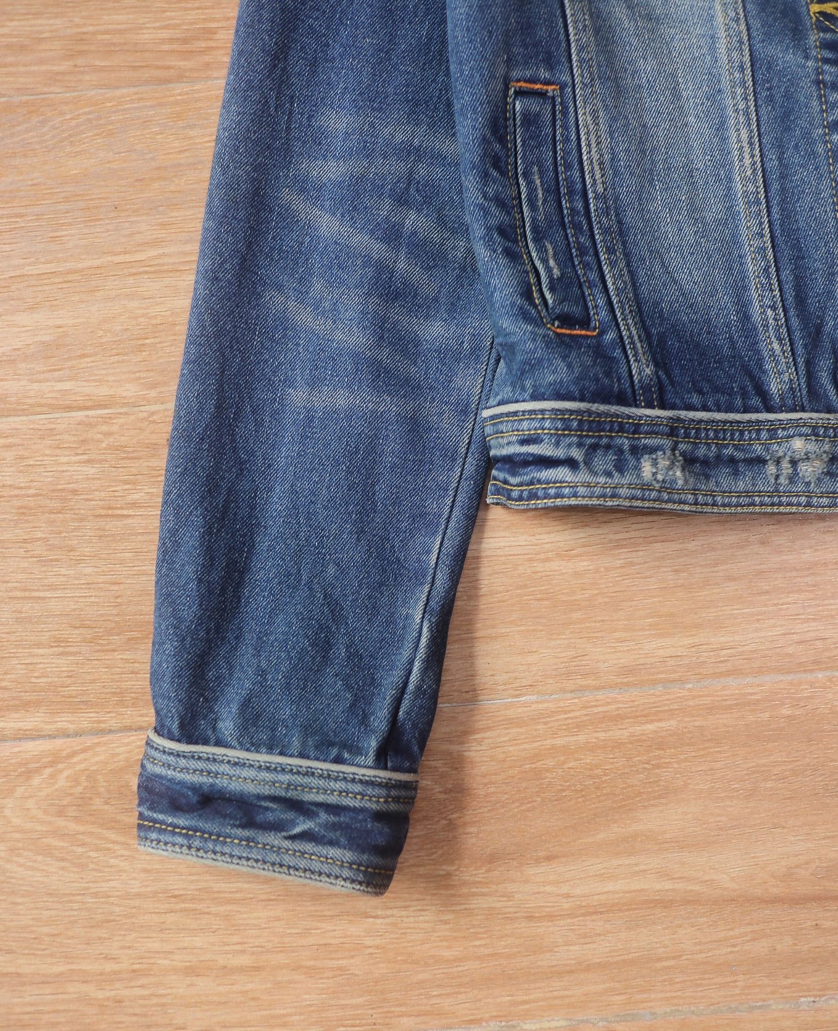 06.24.24 - VTG CROPPED DENIM JACKET - URBAN ROSE