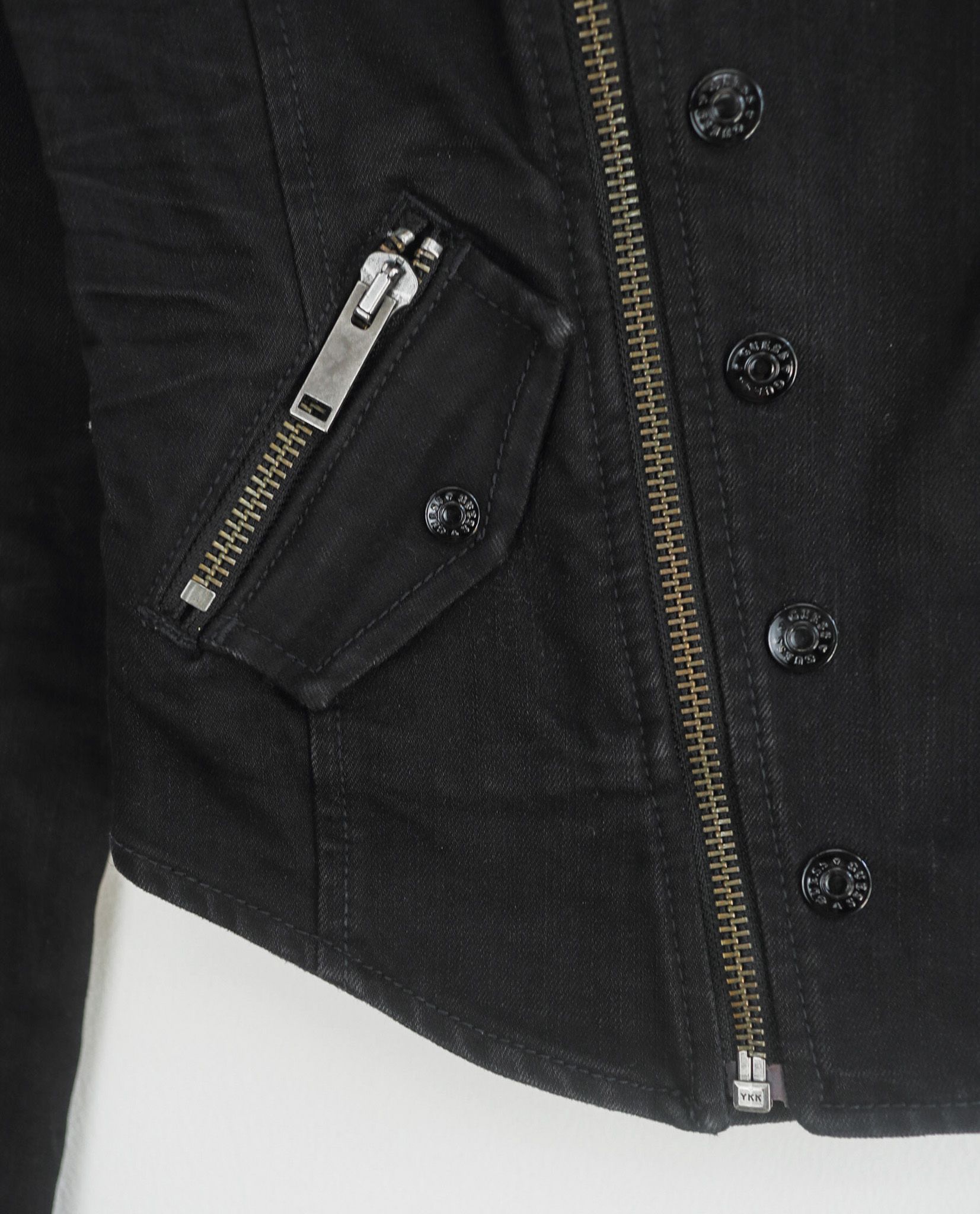 05.17.23 - VTG CROPPED DENIM BIKER JACKET - GUESS PREMIUM