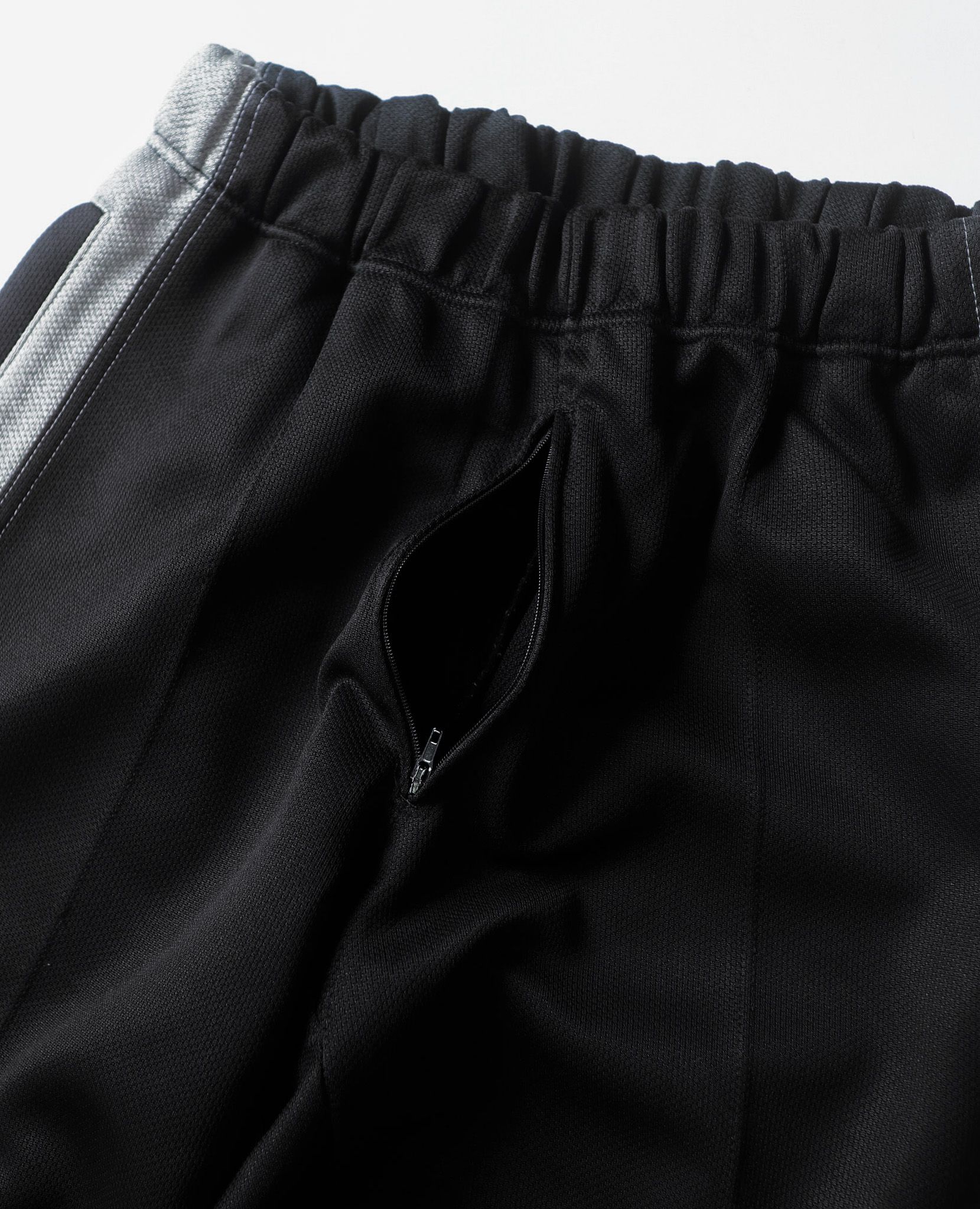 05.28.23 - VTG TRACK PANTS - SUPERSTAR