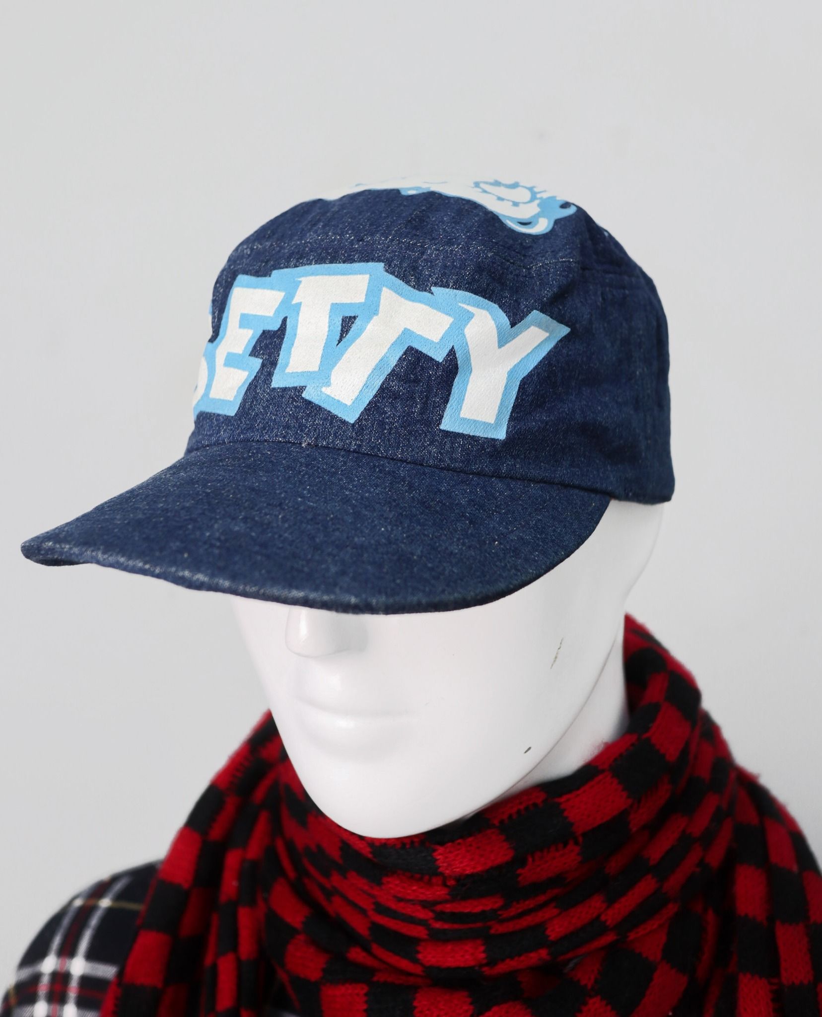 12.09.22 - VTG HEADWEAR - BETTY BOOP