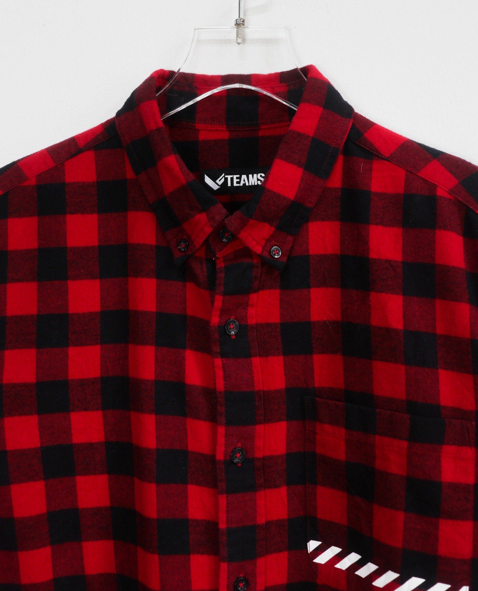 10.10.23 - VTG BUTTON UP SHIRT - TEAMS