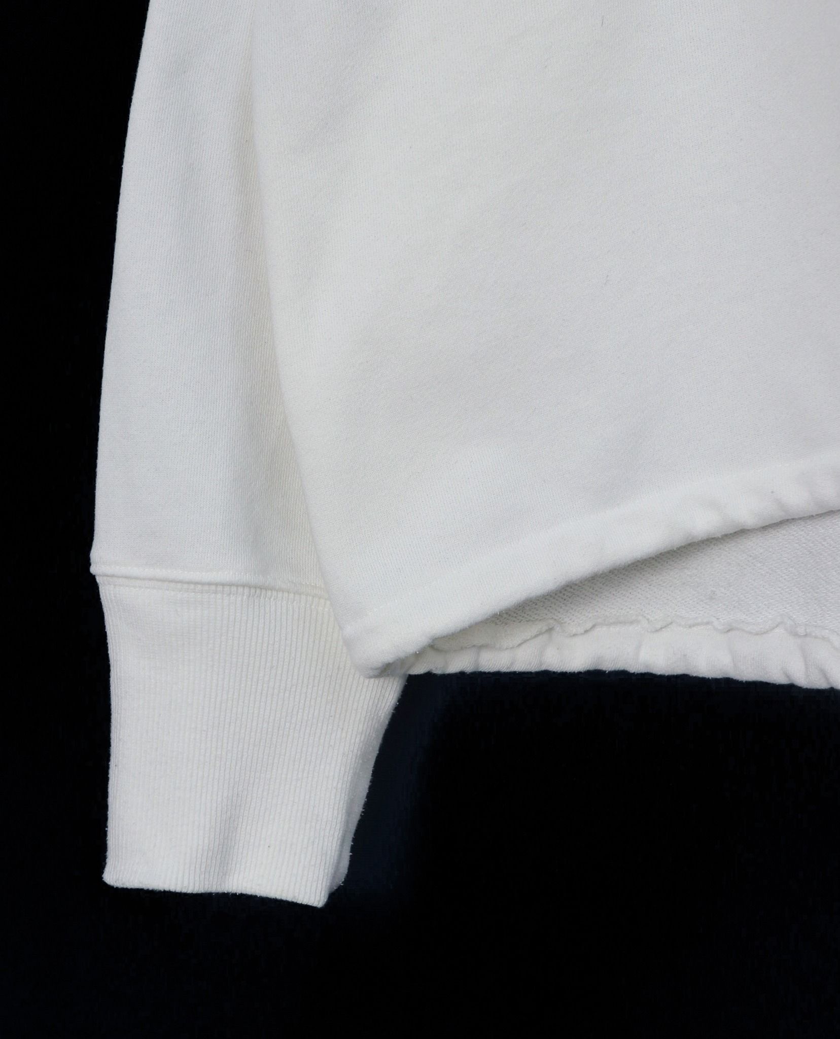 12.08.22 - VTG CROPPED PULLOVER HOODIE - NATURAL COUTURE