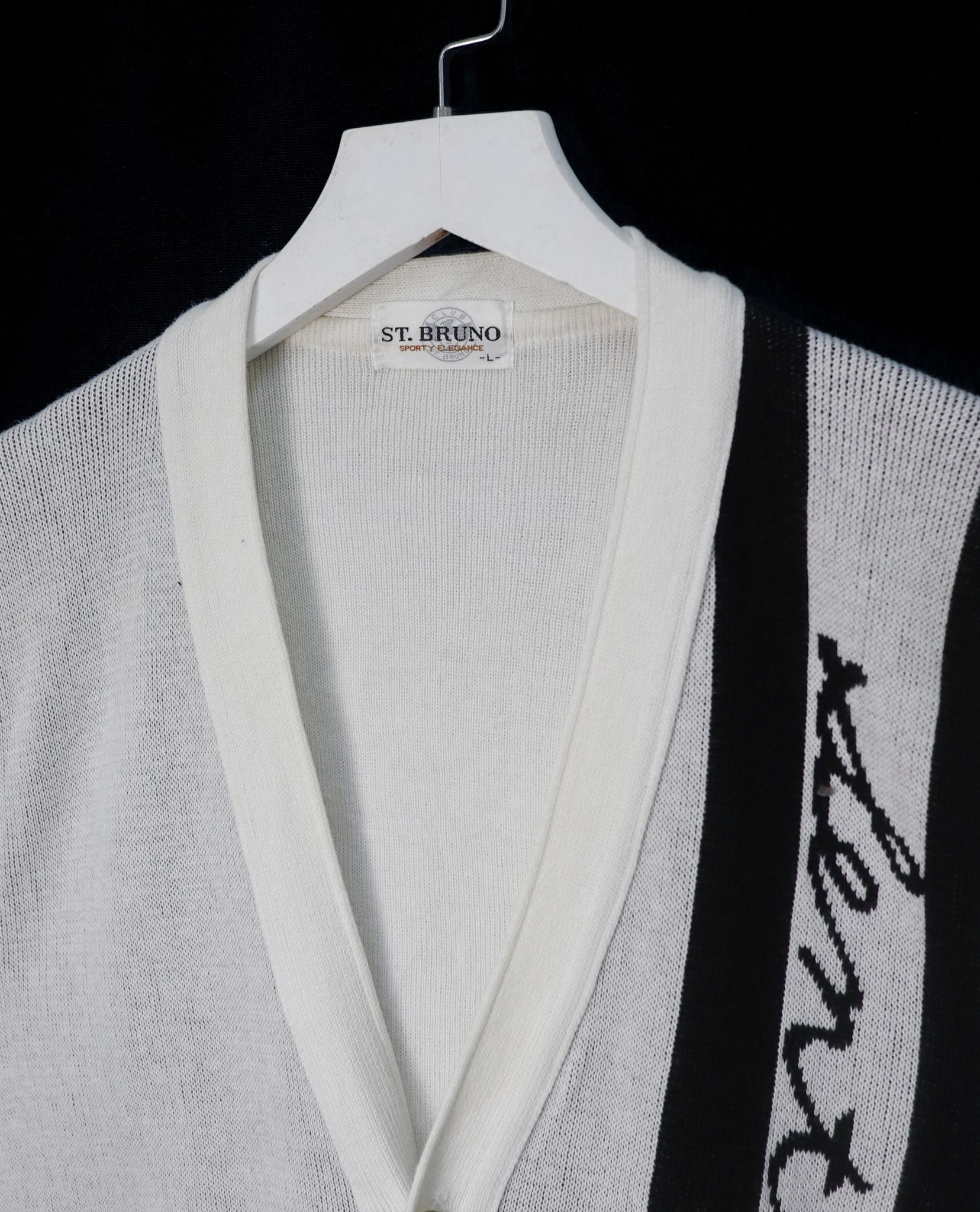 12.08.22 - VTG KNIT VEST - ST.BRUNO